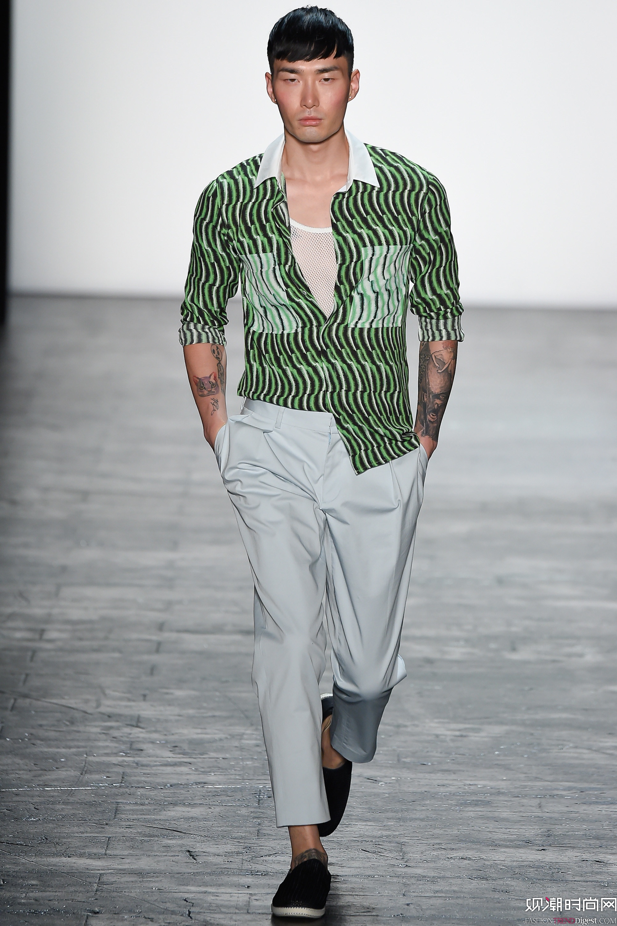 Vivienne Tam 2016����ŦԼʱװ�ܸ���ͼƬ