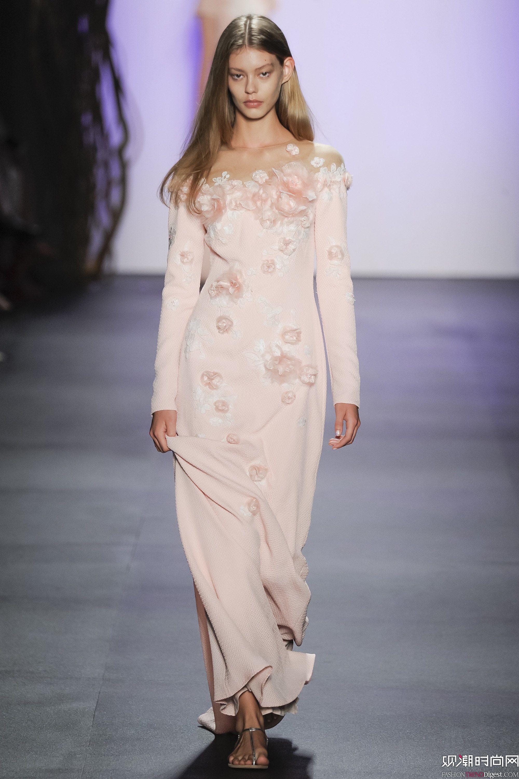 Tadashi Shoji2016ϵŦԼʱװܸͼƬ