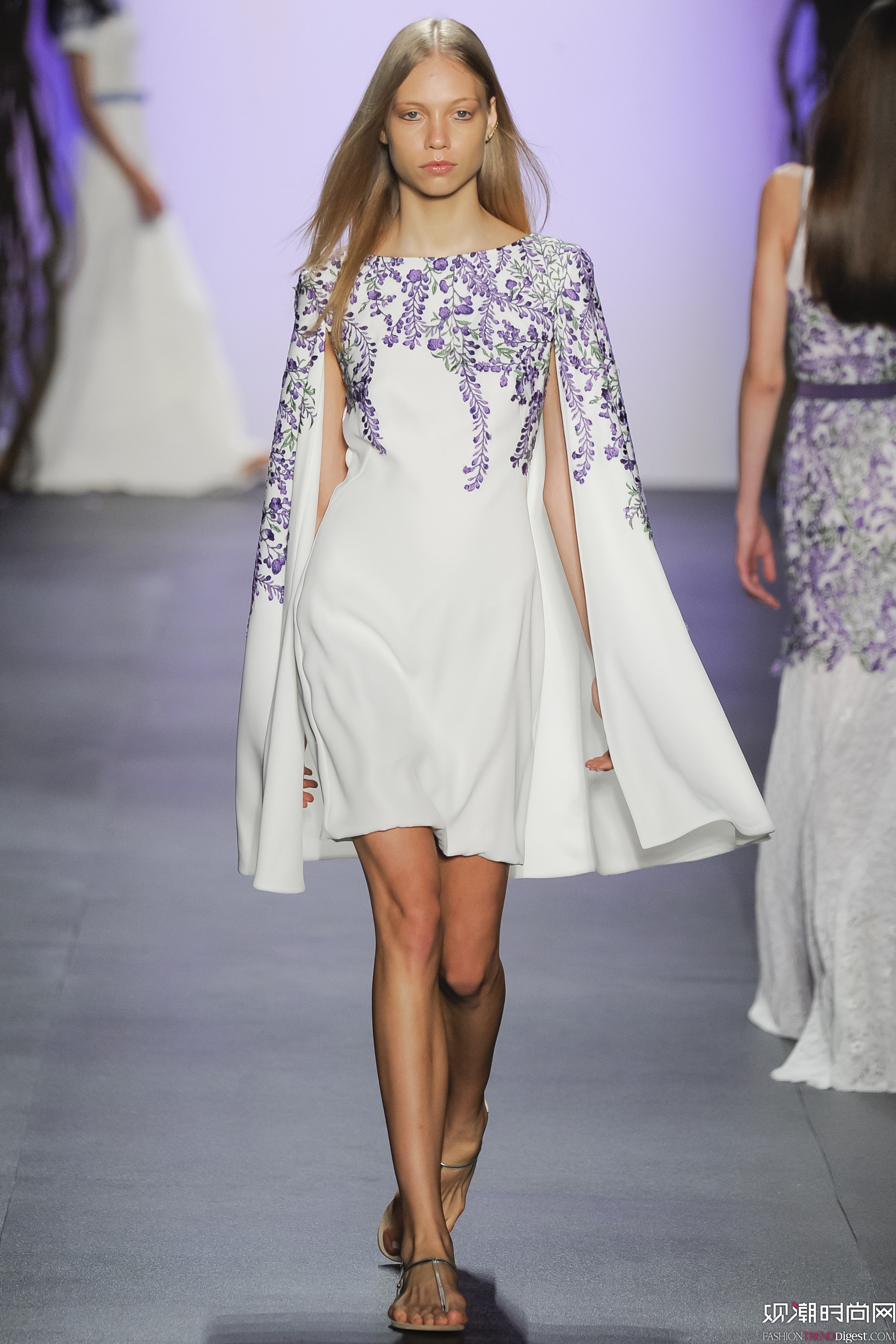 Tadashi Shoji2016ϵŦԼʱװܸͼƬ