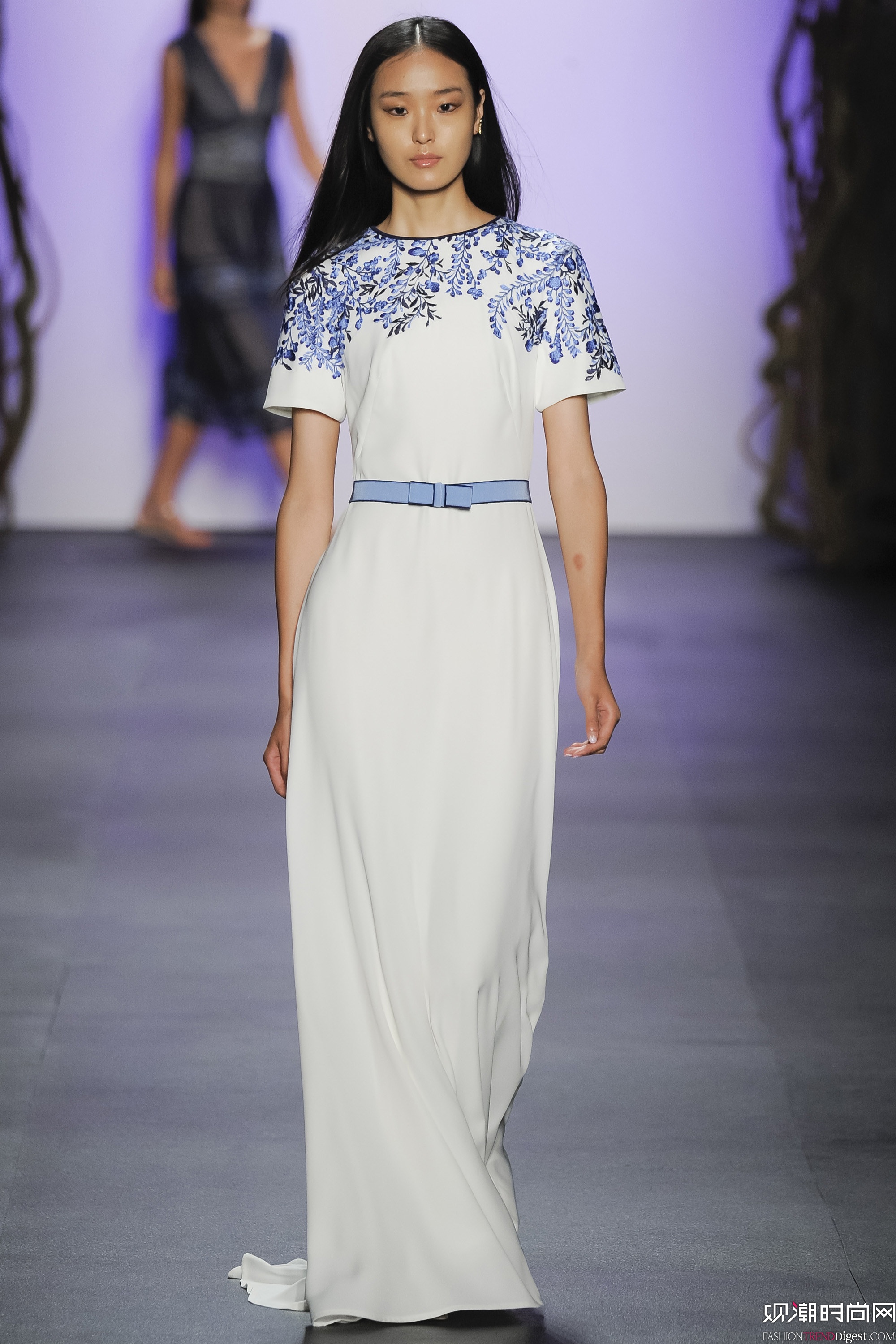 Tadashi Shoji2016ϵŦԼʱװܸͼƬ