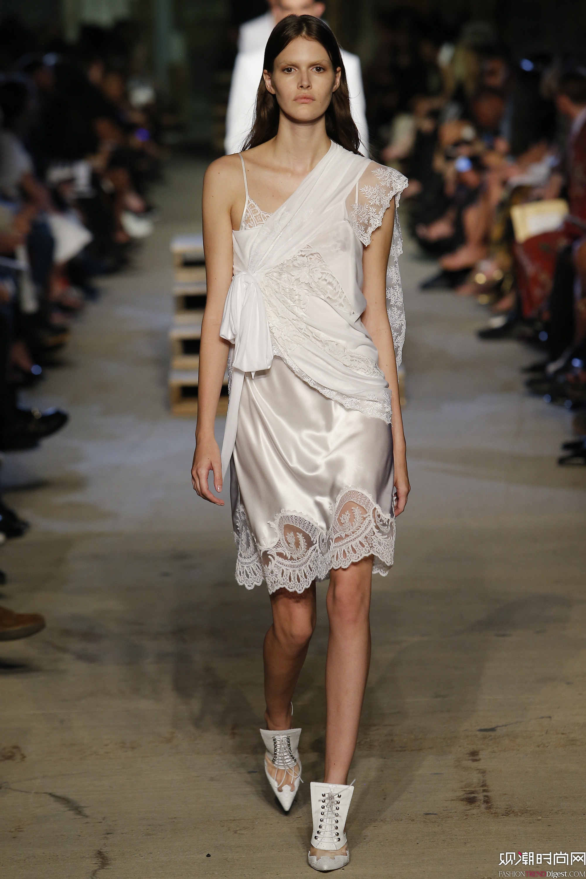 Givenchy 2016ϵм~srbܸDƬ