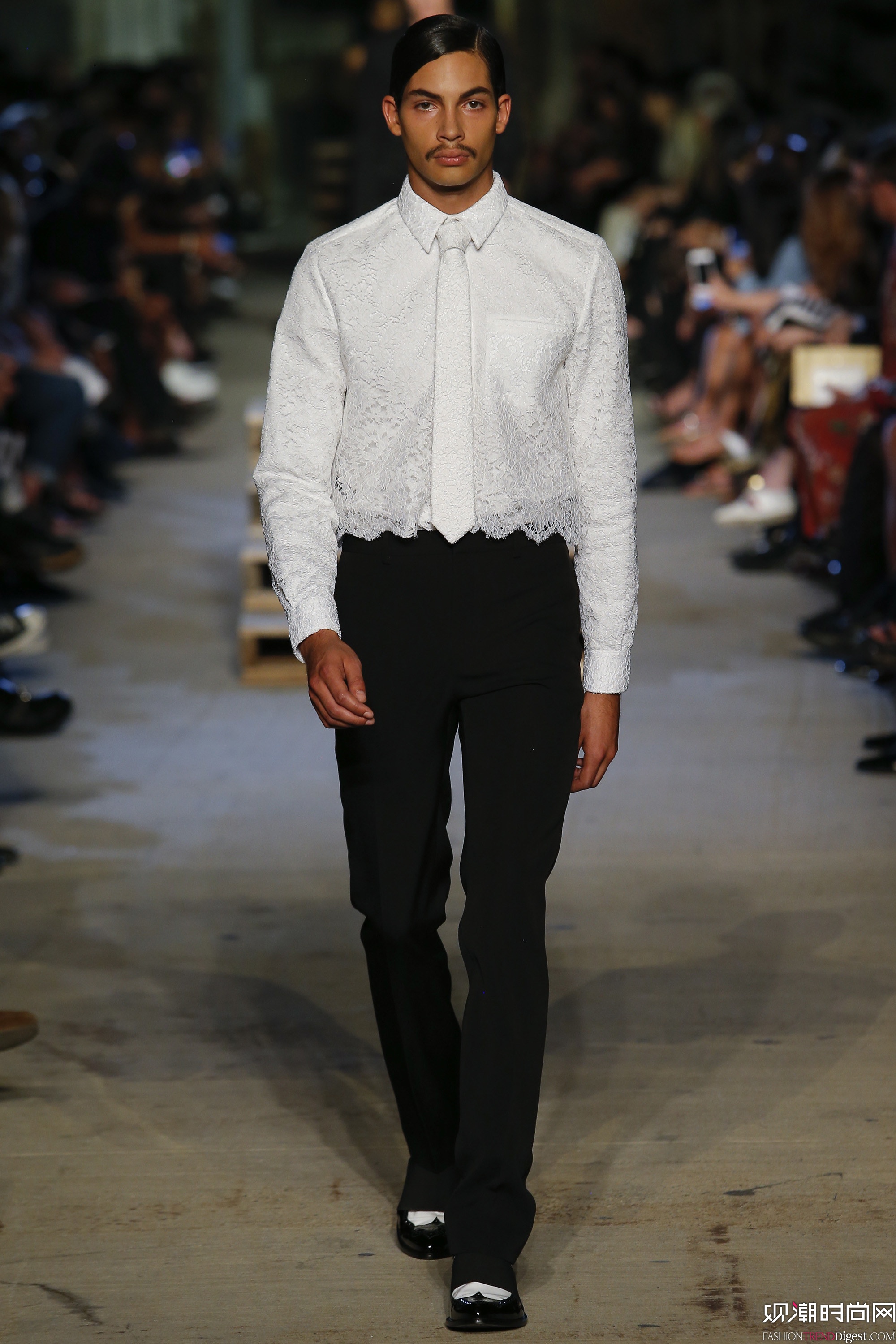 Givenchy 2016ϵм~srbܸDƬ