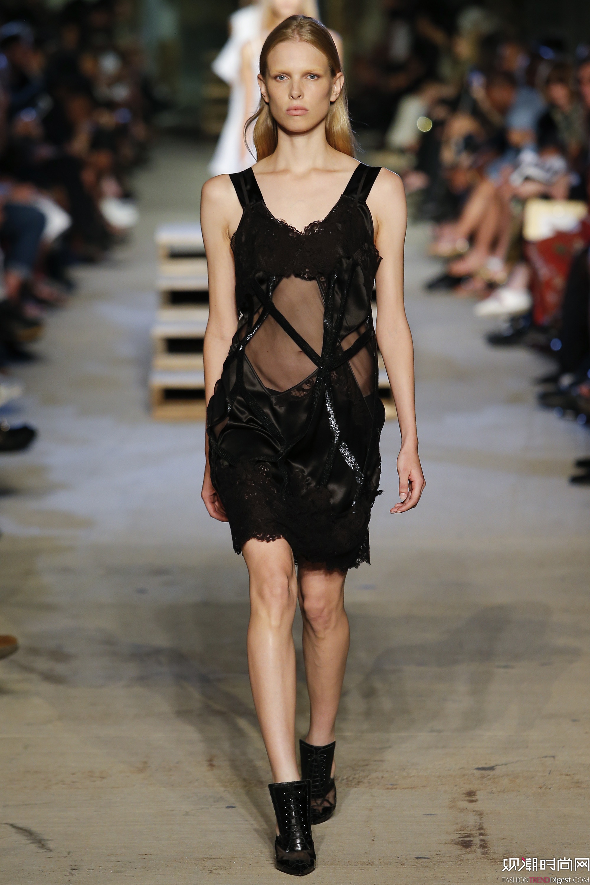Givenchy 2016ϵм~srbܸDƬ