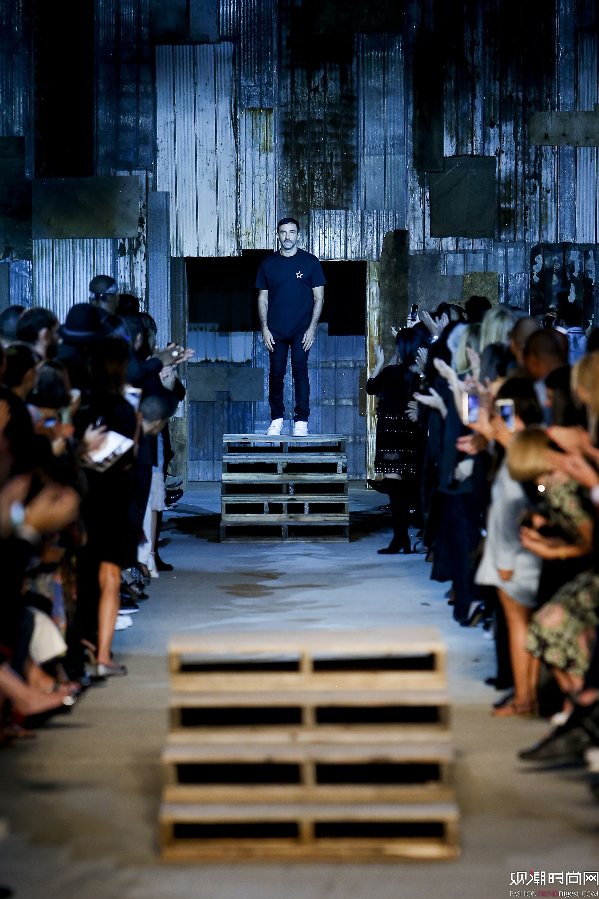 Givenchy 2016ϵм~srbܸDƬ