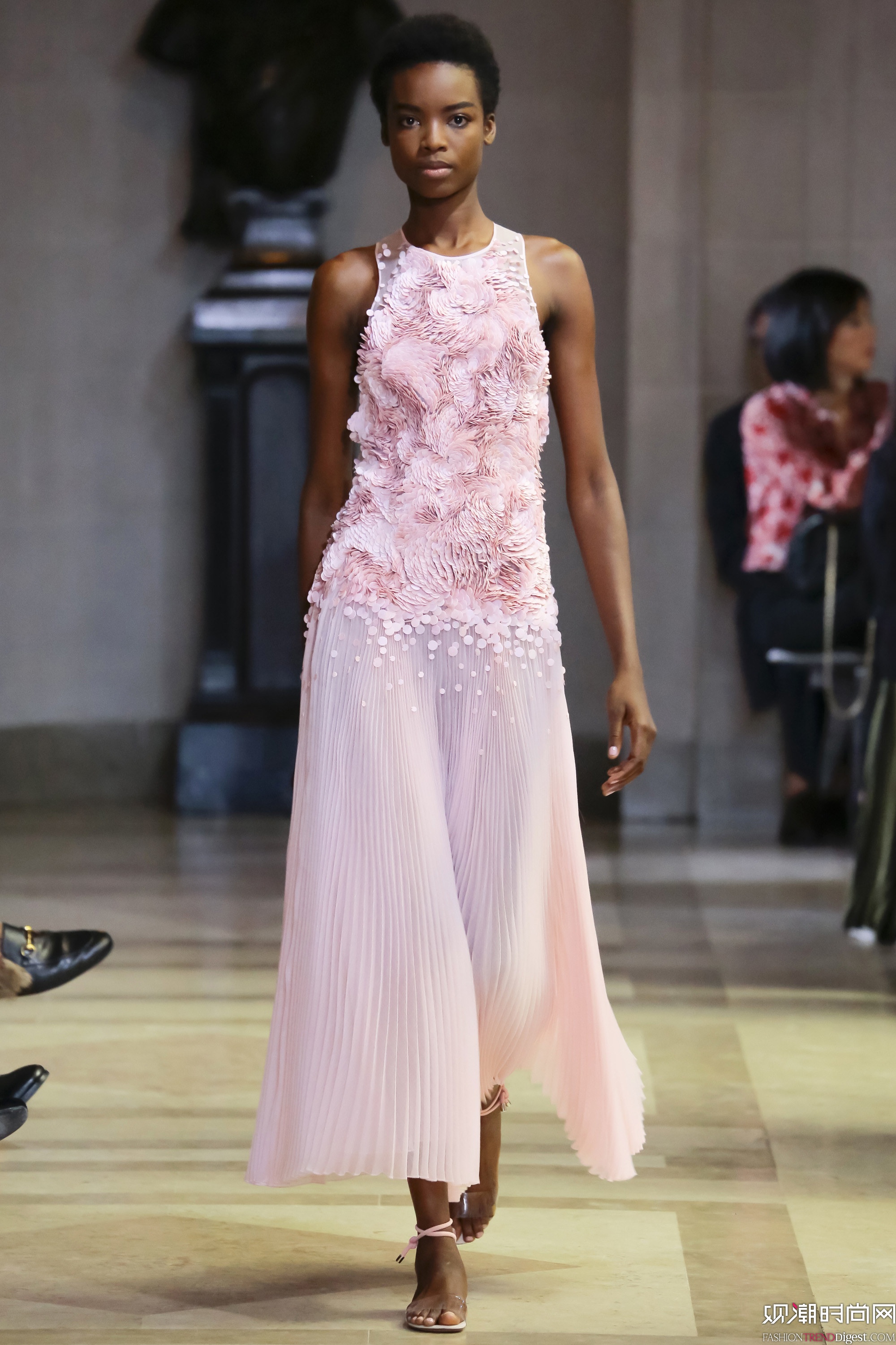 Carolina Herrera 2016ϵм~sr(sh)bܸDƬ