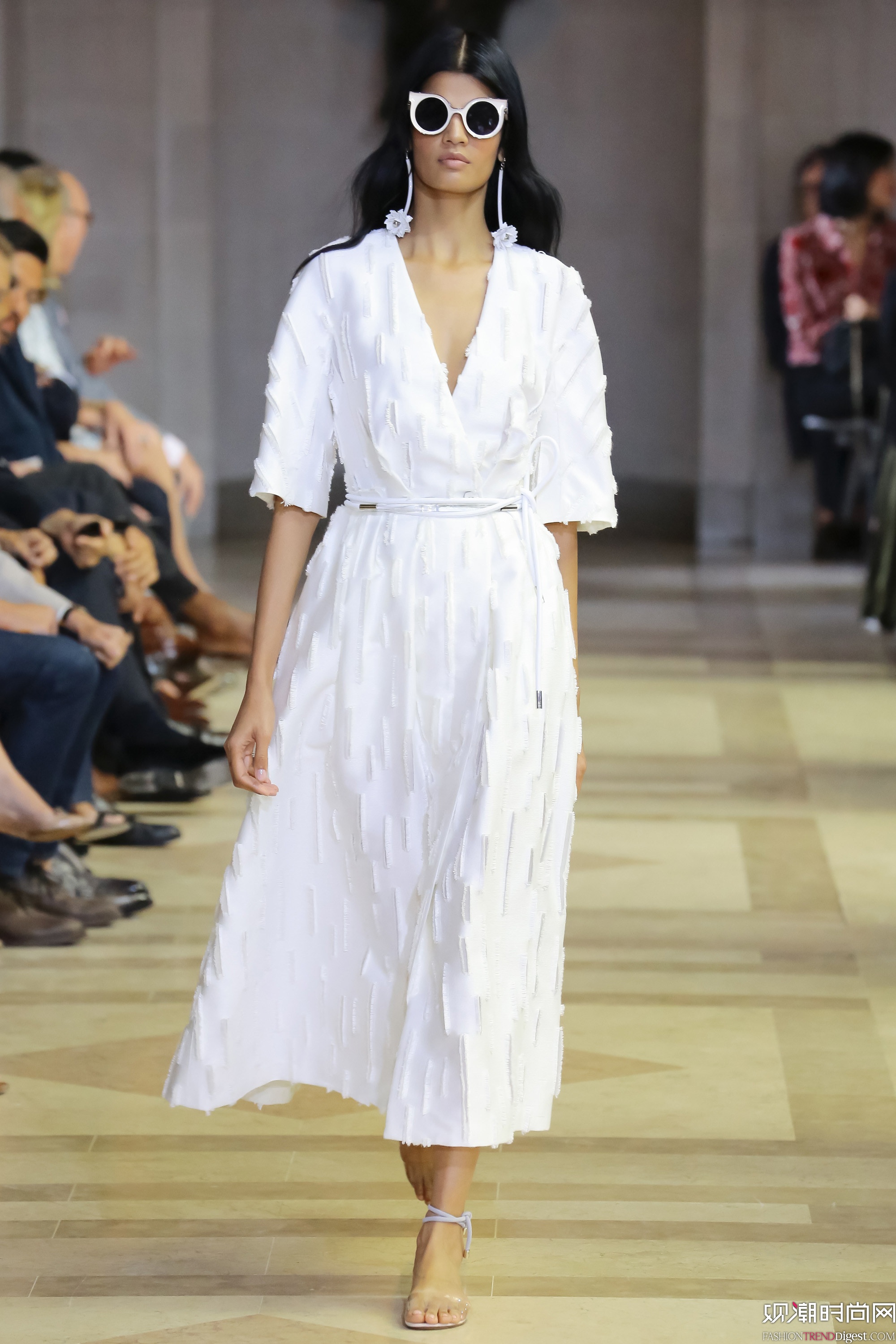 Carolina Herrera 2016ϵм~srbܸDƬ