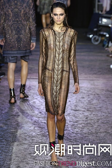 Julien Macdonald 2016����ʱװ��Ůװϵ���㳡����ͼƬ