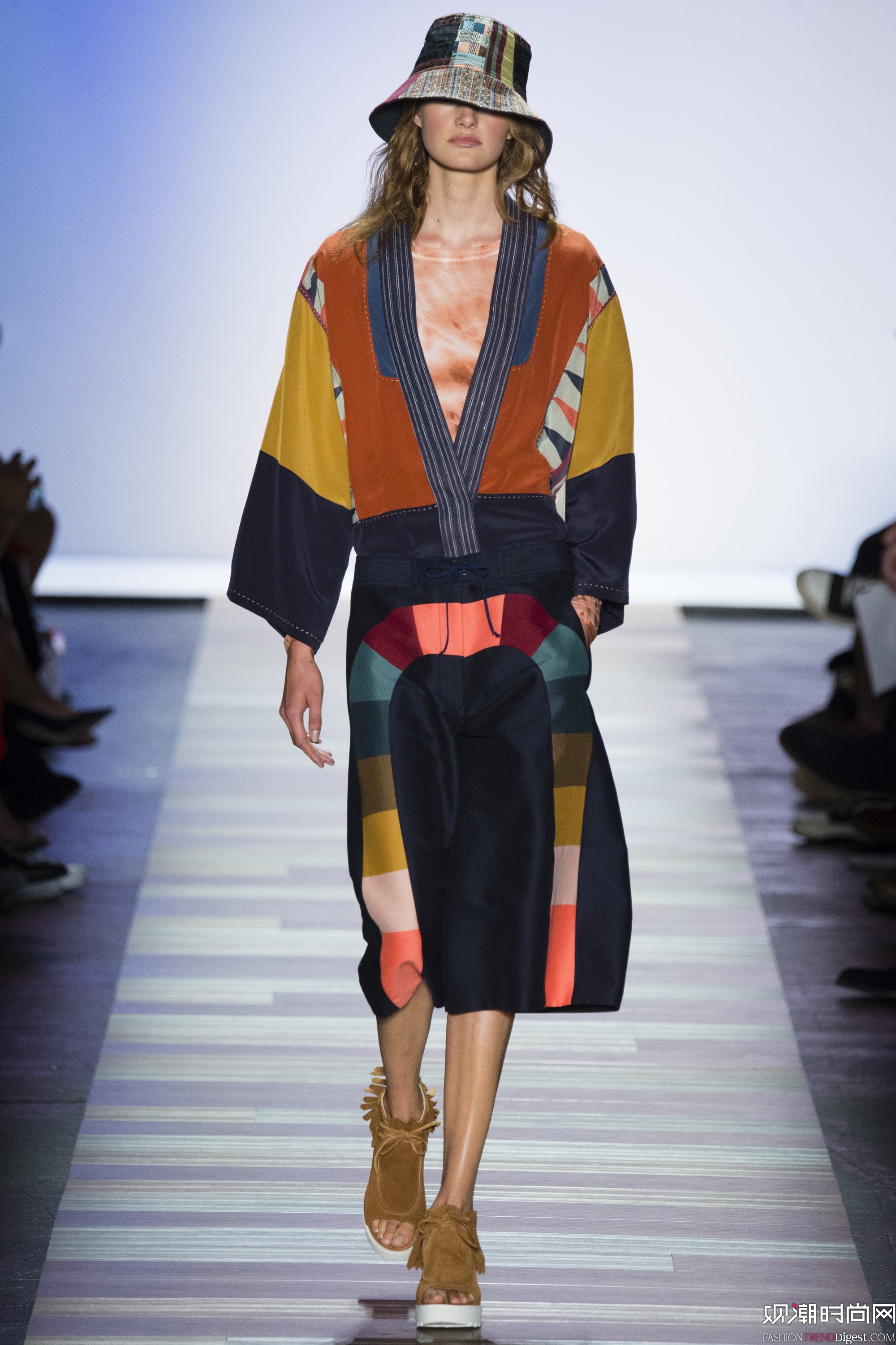 BCBG Max Azria 2016ϵм~srbܸDƬ