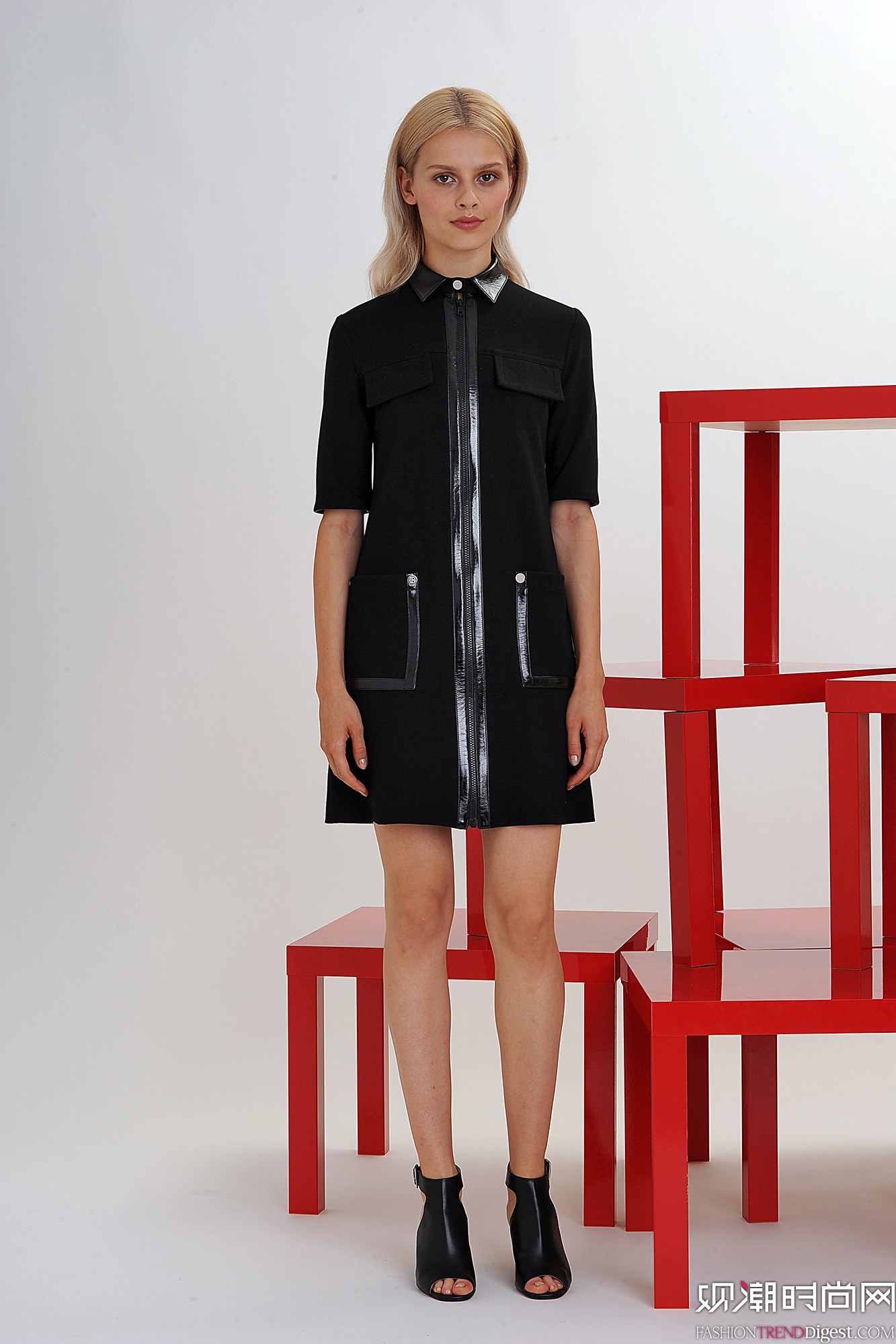 Lisa Perry 2016ϵLookBookDƬ