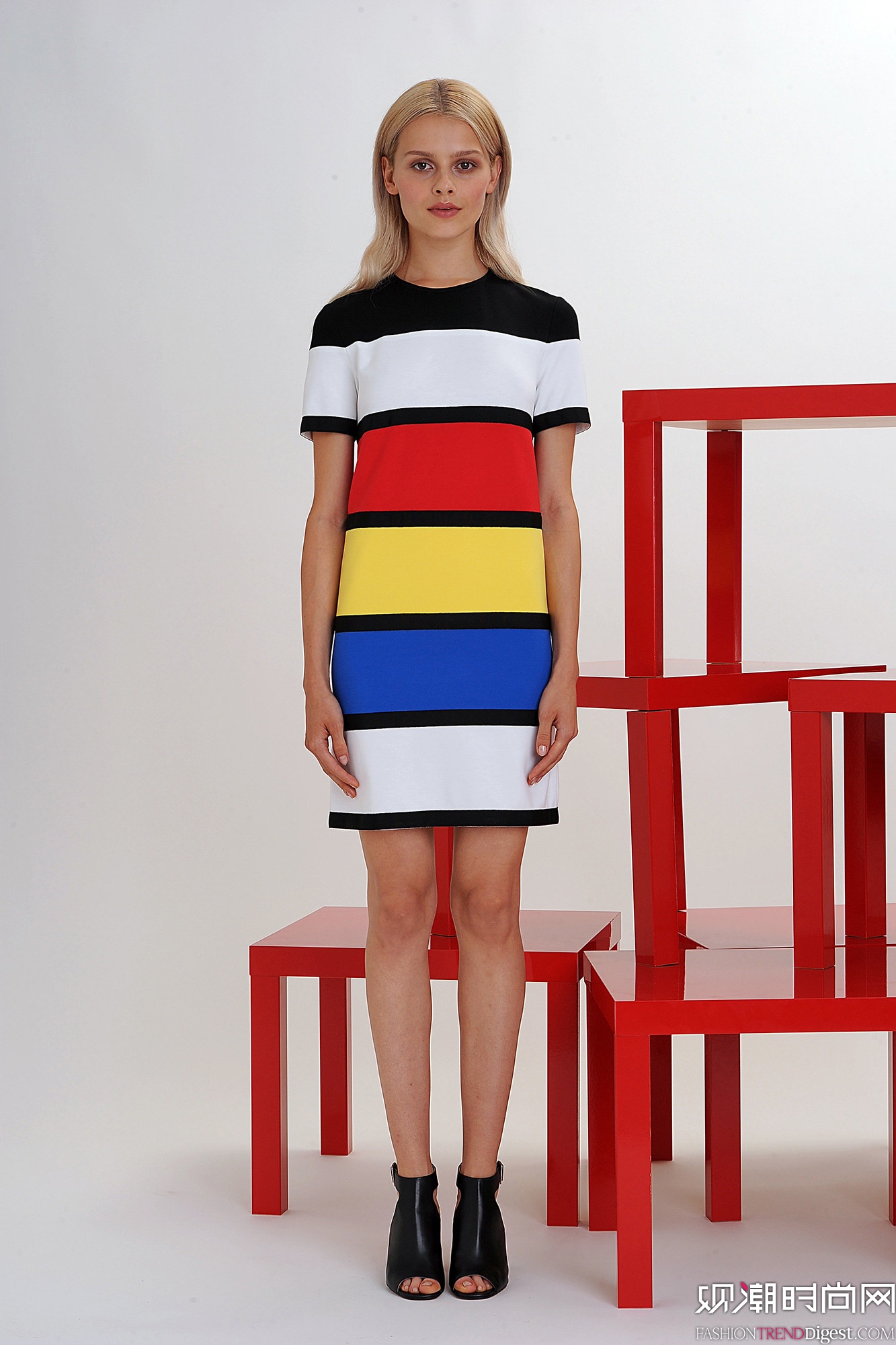 Lisa Perry 2016ϵLookBookDƬ