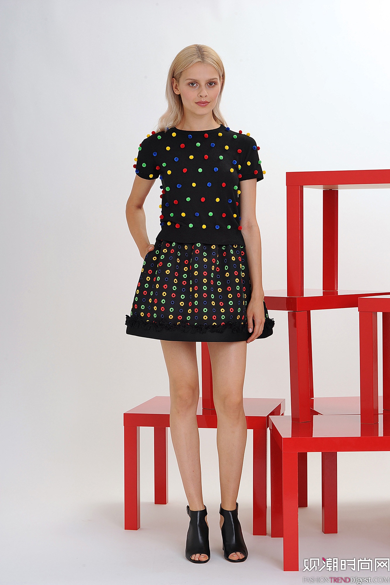 Lisa Perry 2016����ϵ��LookBook����ͼƬ