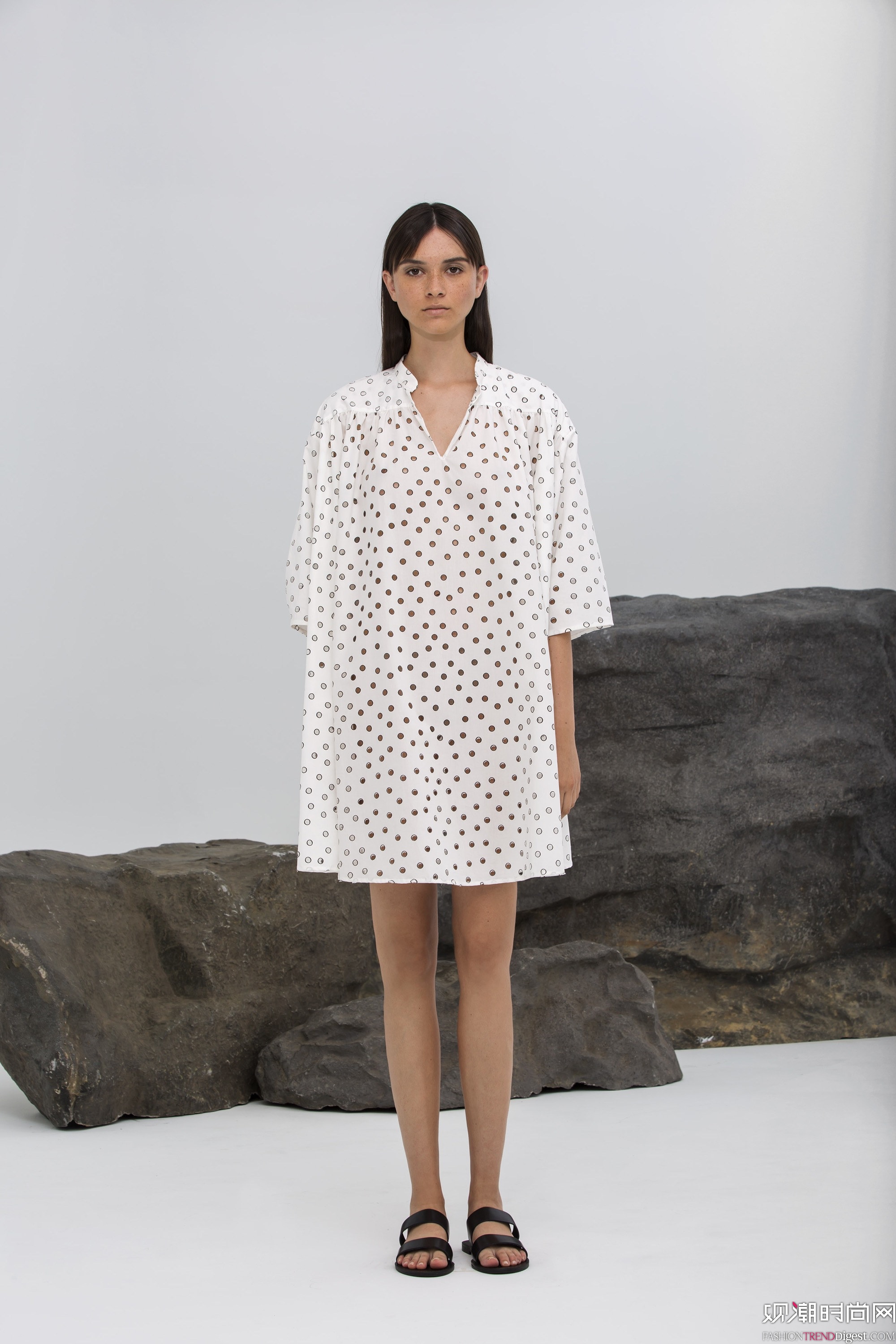 Rhi 2016ϵLookBookDƬ