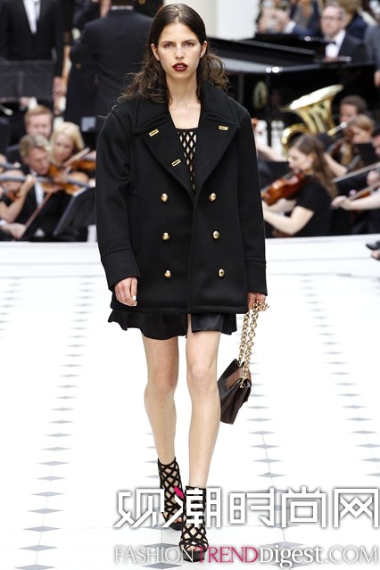 Burberry Prorsum 2016ϵ׶ʱװܸͼƬ