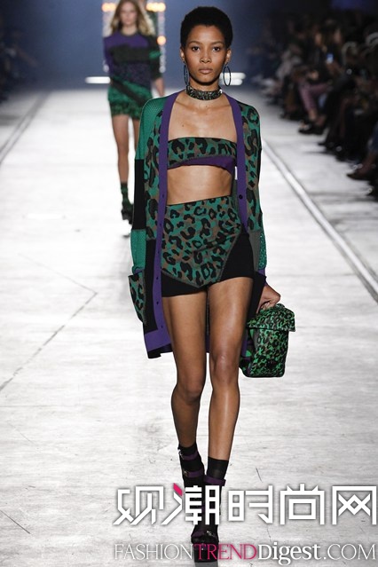 Versace 2016ϵʱװܸͼƬ