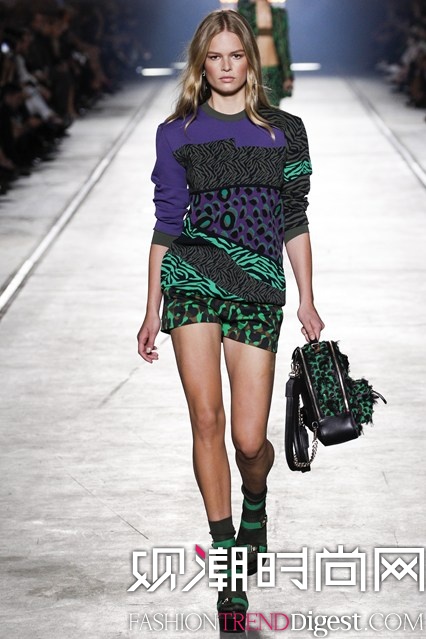 Versace 2016ϵʱװܸͼƬ