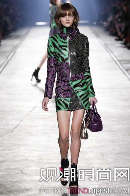 Versace 2016ϵʱװܸͼƬ