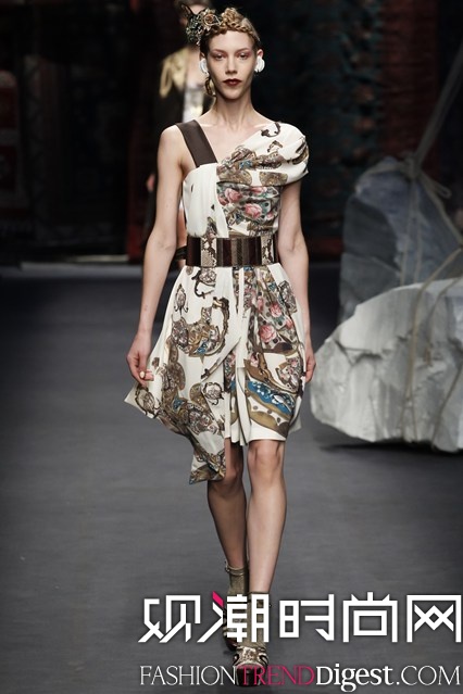 Antonio Marras 2016ϵmrbܸDƬ