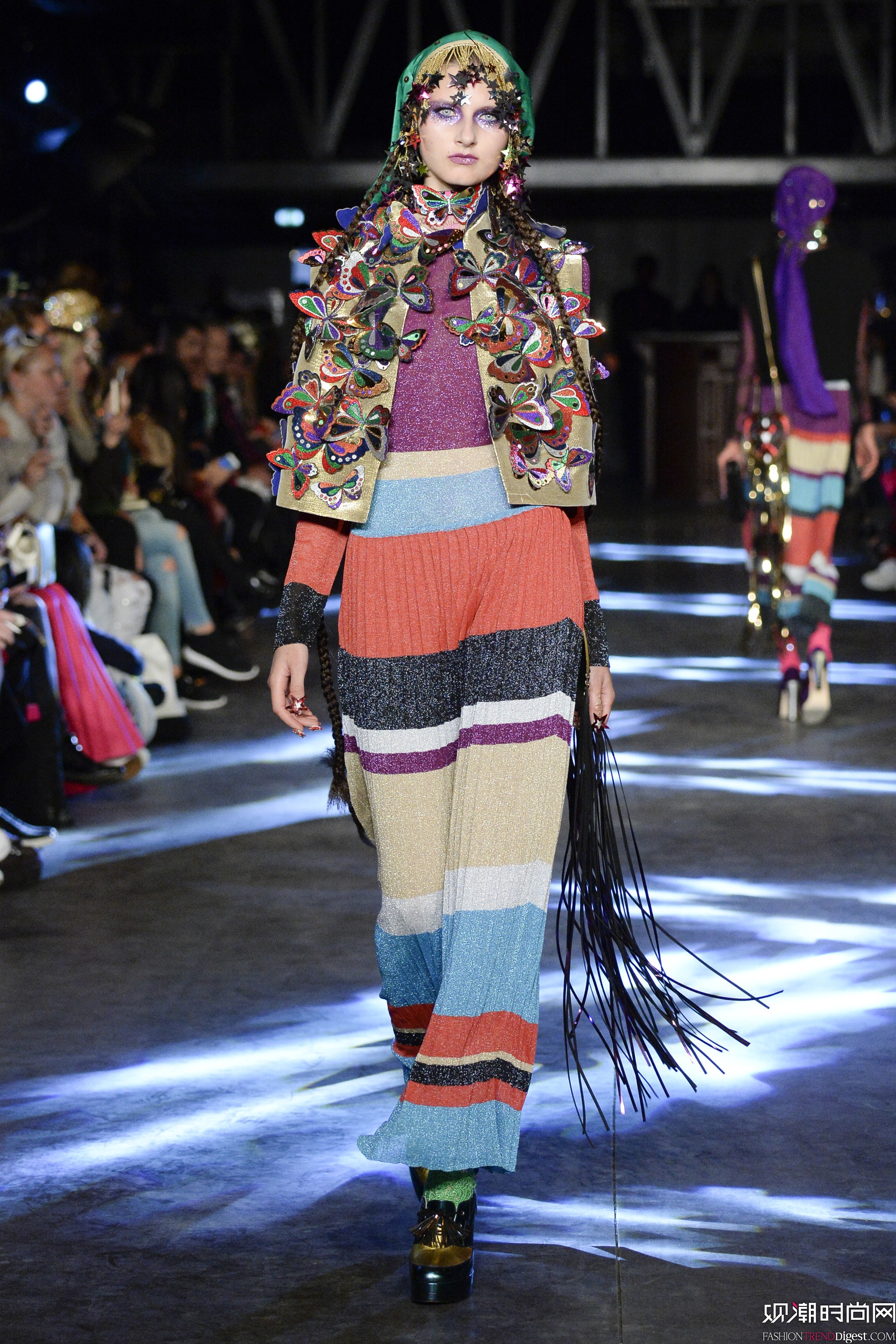 Manish Arora 2016ϵаrbܸDƬ