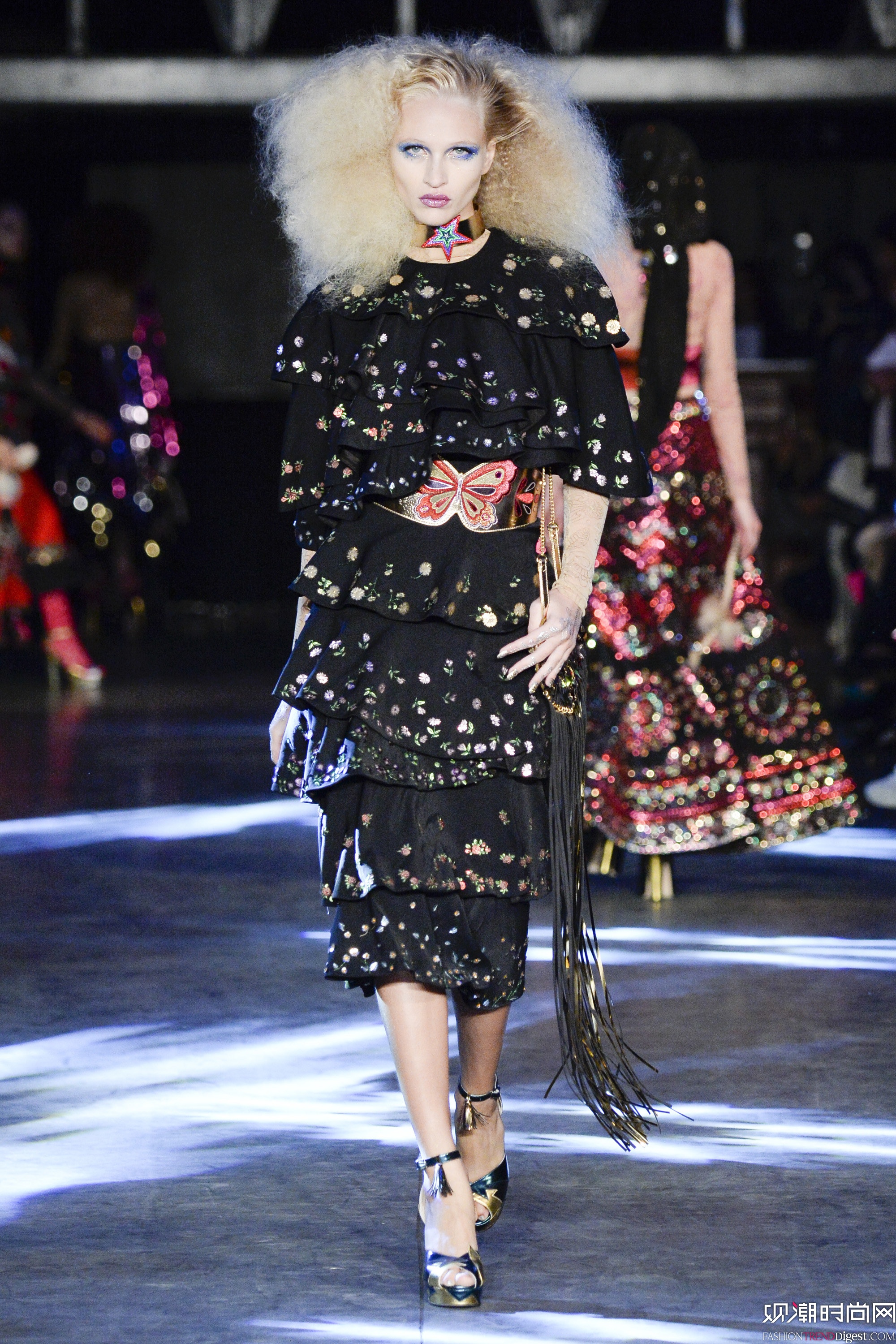 Manish Arora 2016ϵаrbܸDƬ