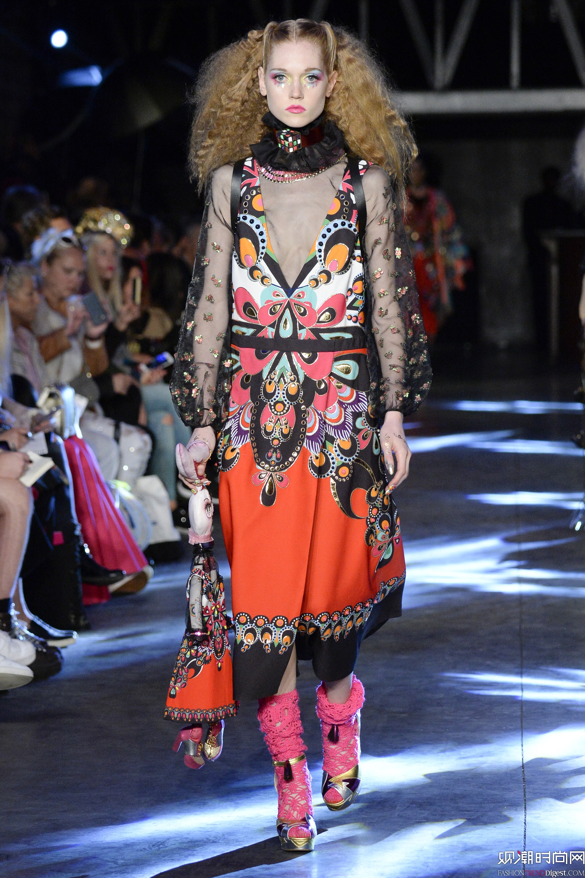 Manish Arora 2016ϵаrbܸDƬ
