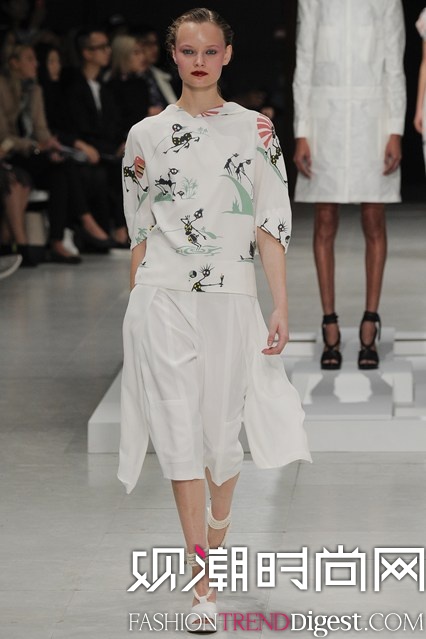 Chalayan 2016ϵаrbܸDƬ