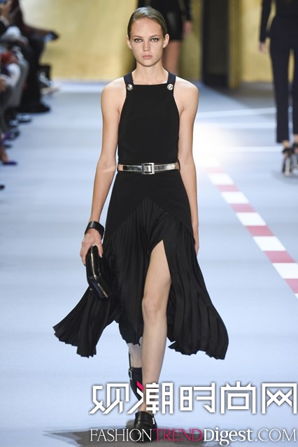 Mugler 2016ϵаʱװܸͼƬ