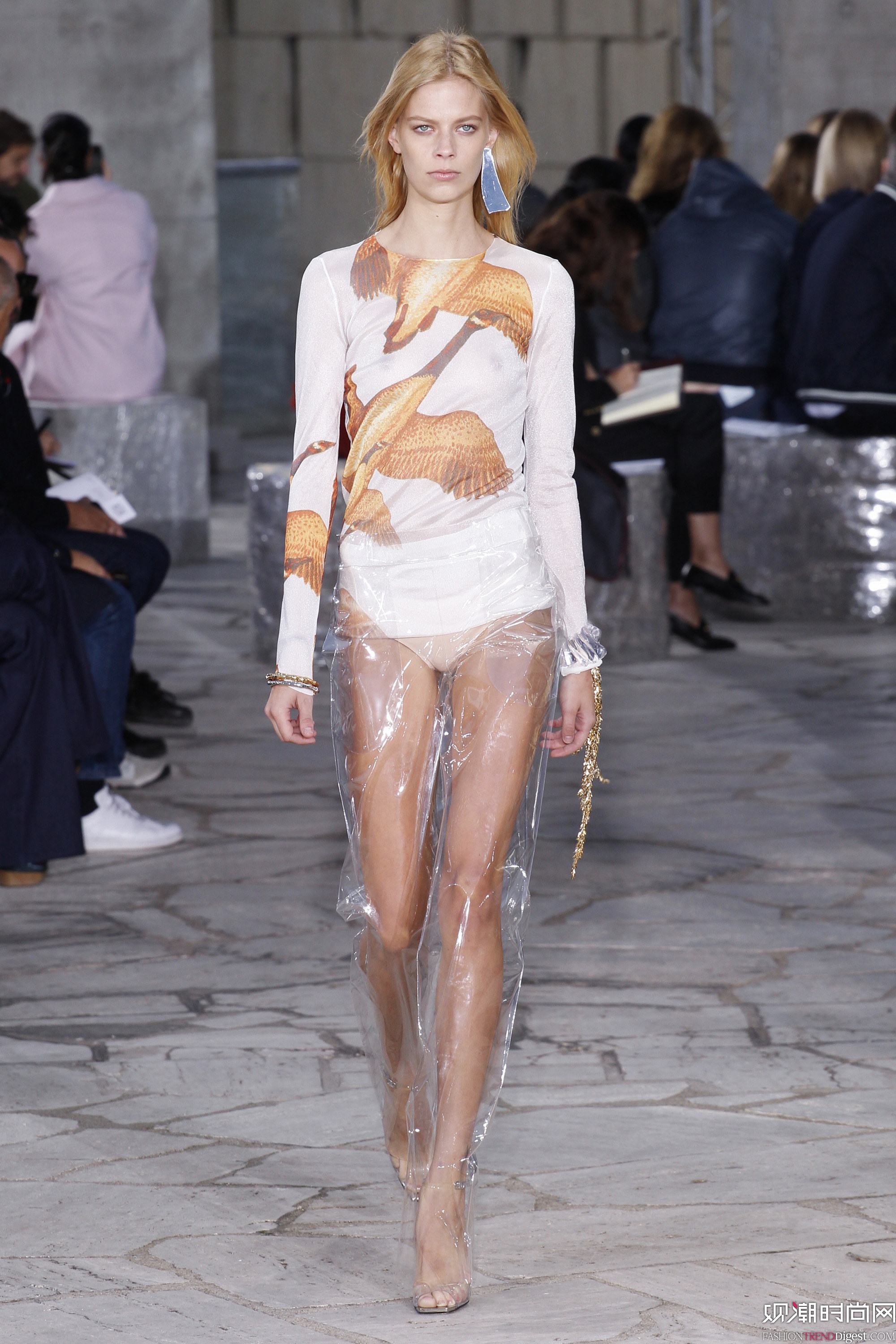 Loewe 2016ϵаrbܸDƬ