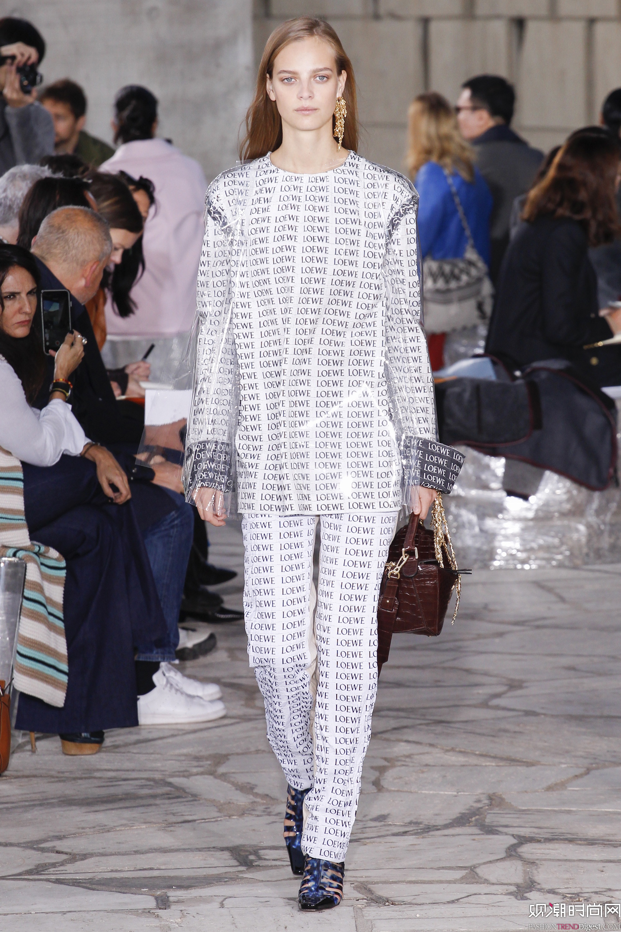 Loewe 2016ϵаrbܸDƬ