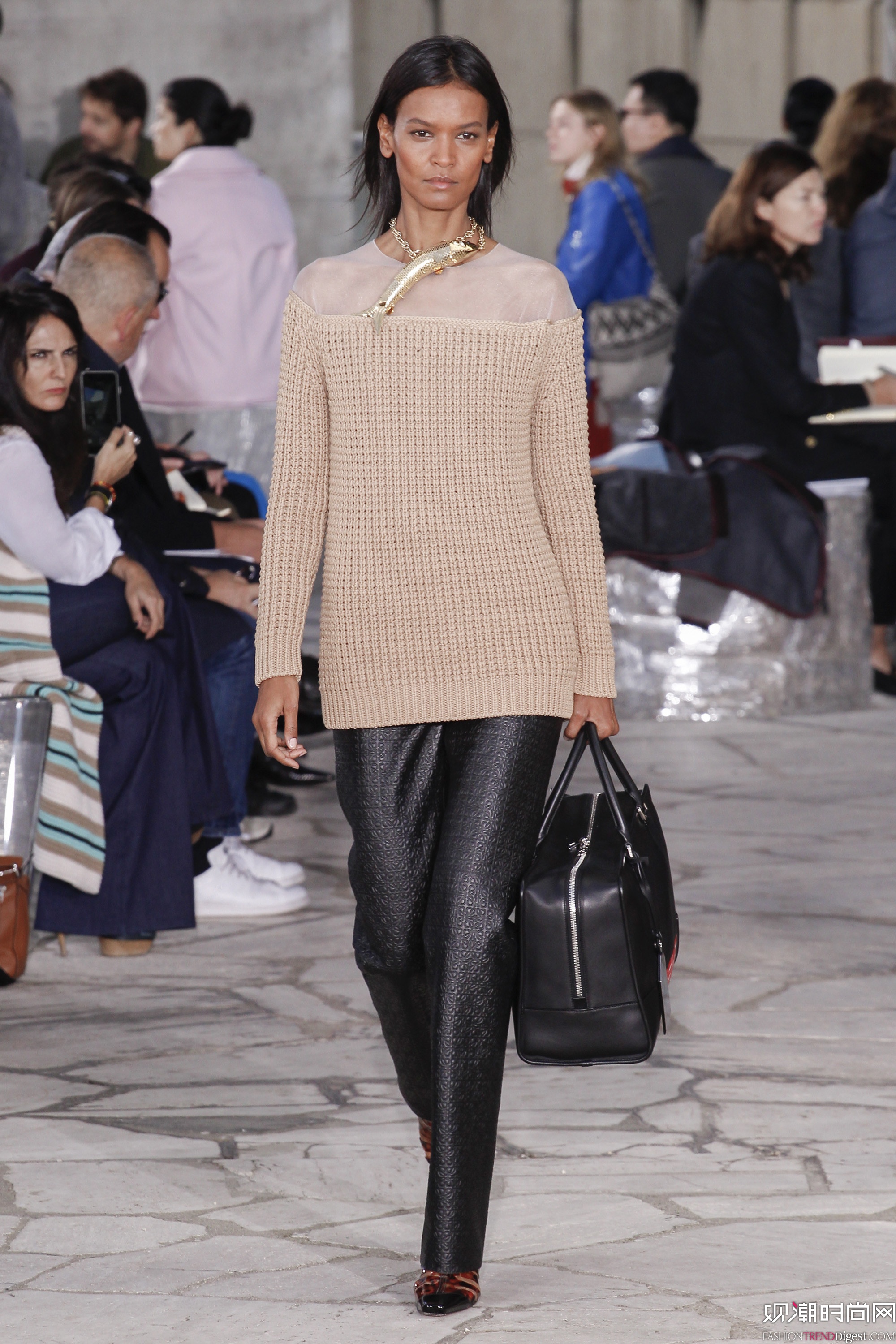 Loewe 2016ϵаrbܸDƬ