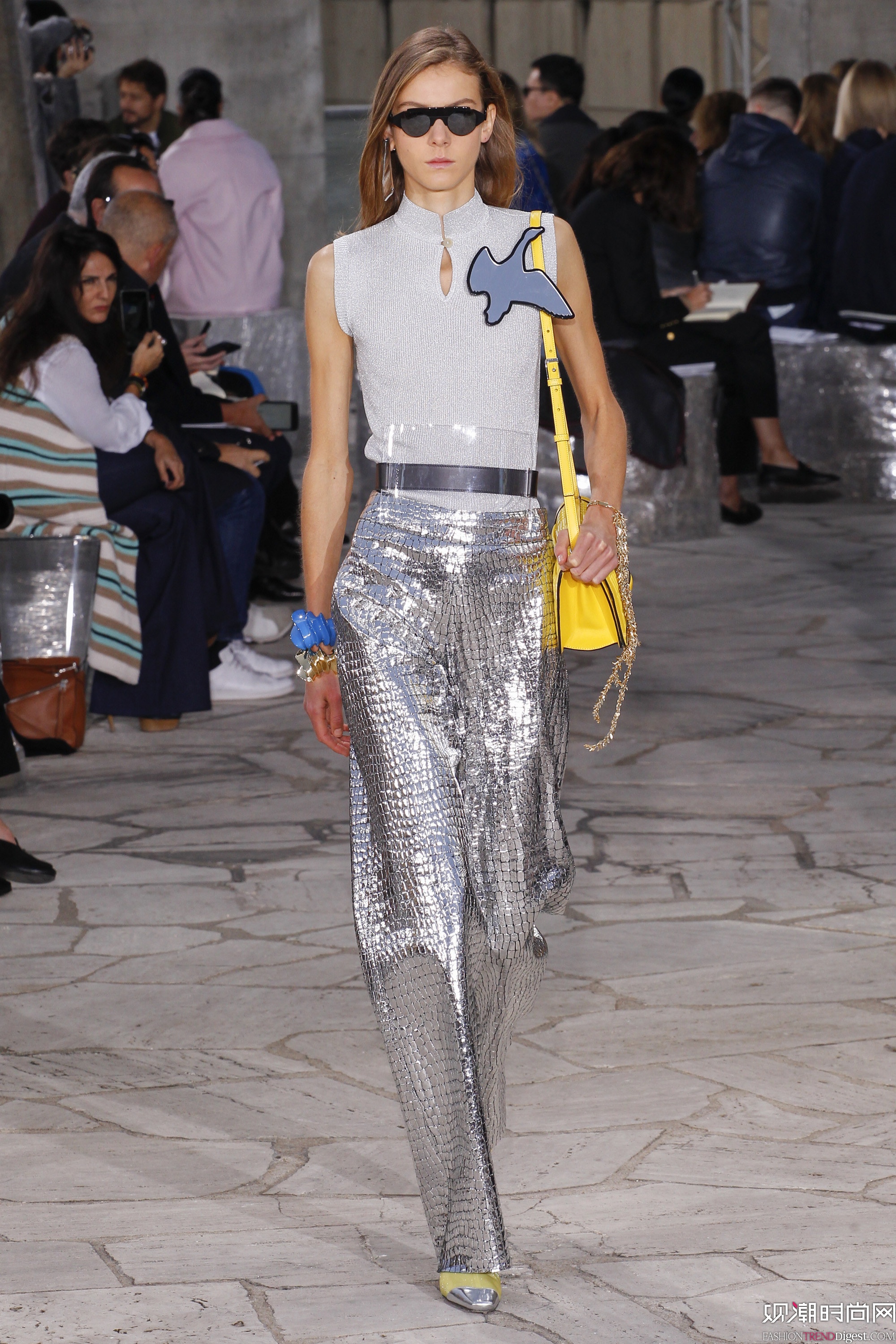 Loewe 2016ϵаrbܸDƬ