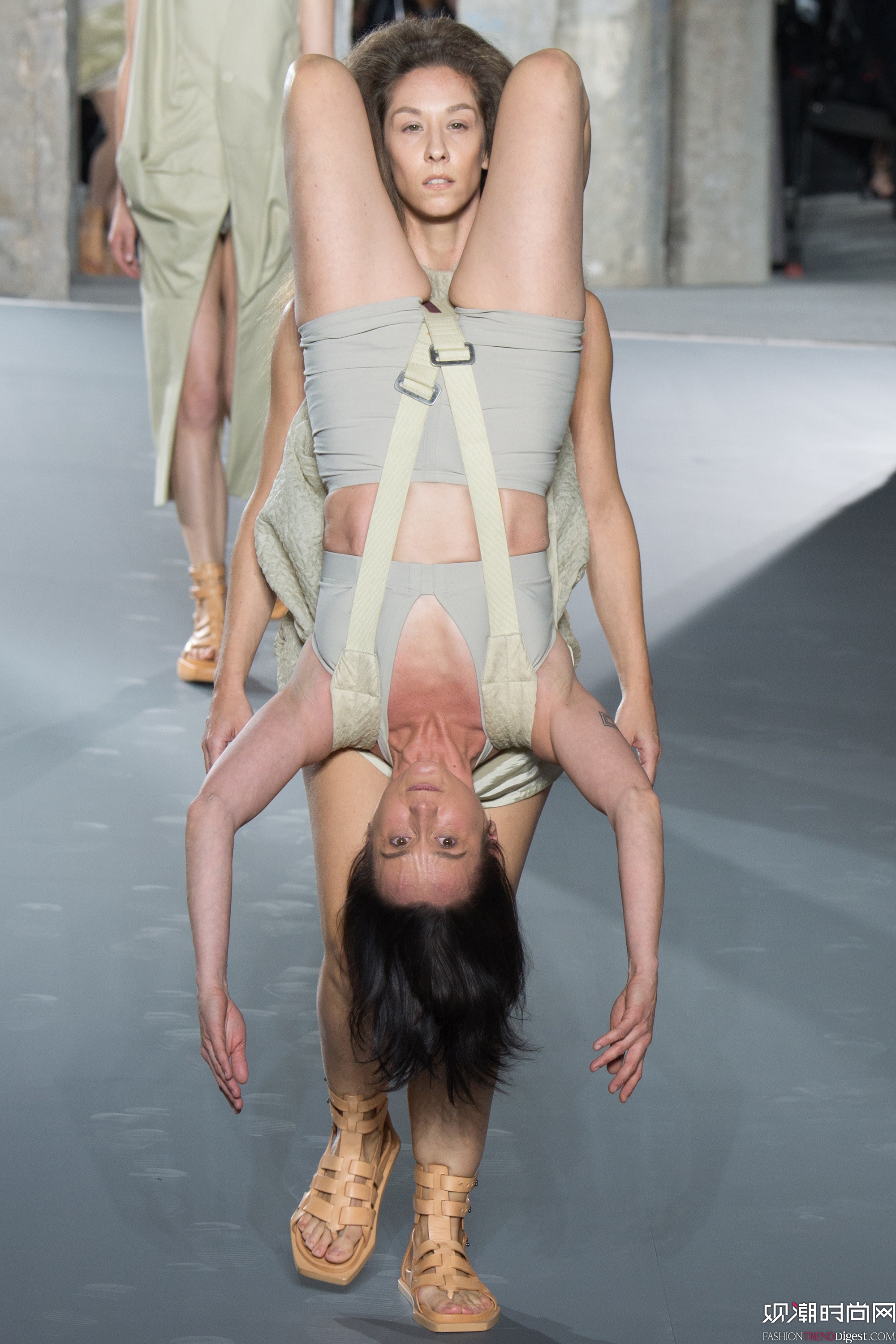 Rick Owens 2016ϵаʱװܸͼƬ