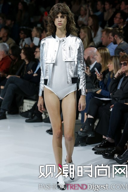 Courreges 2016ϵʱװܸͼƬ