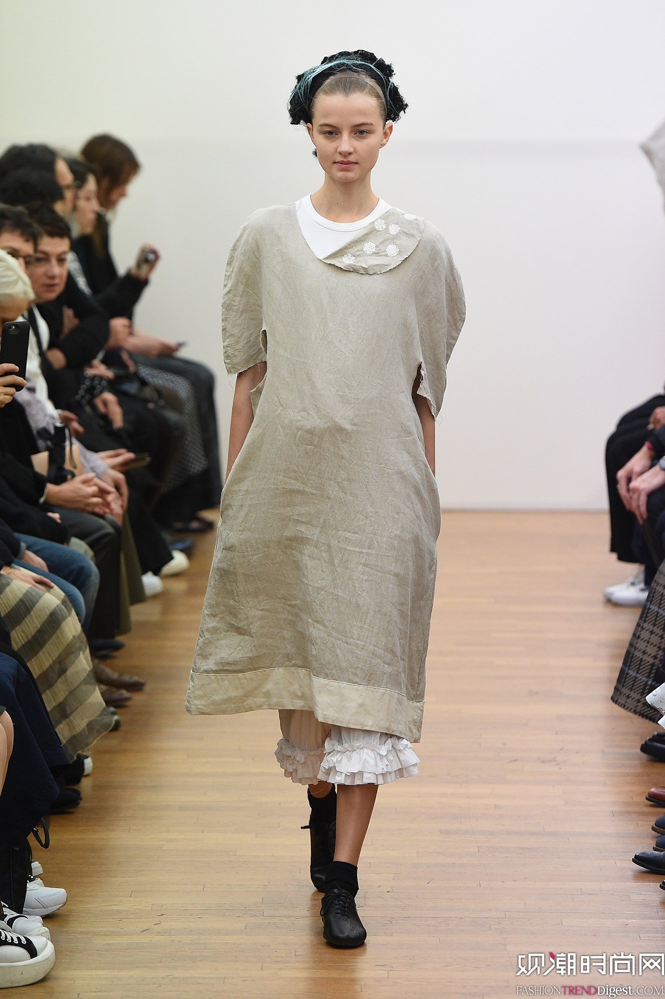 Comme des Garçons  Comme des Garçons 2016ϵаrbܸDƬ