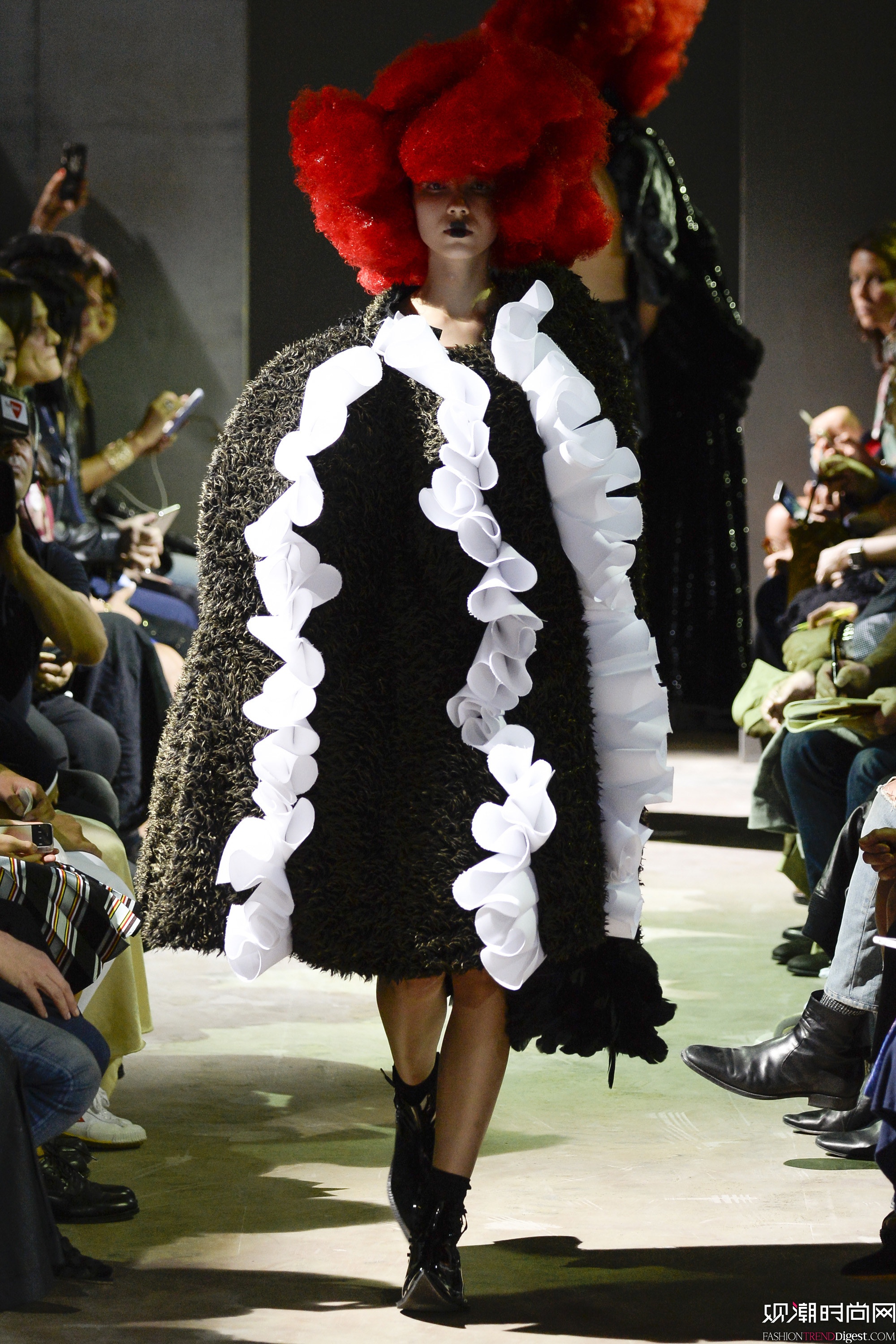 Comme des Garçons 2016ϵаʱװܸͼƬ