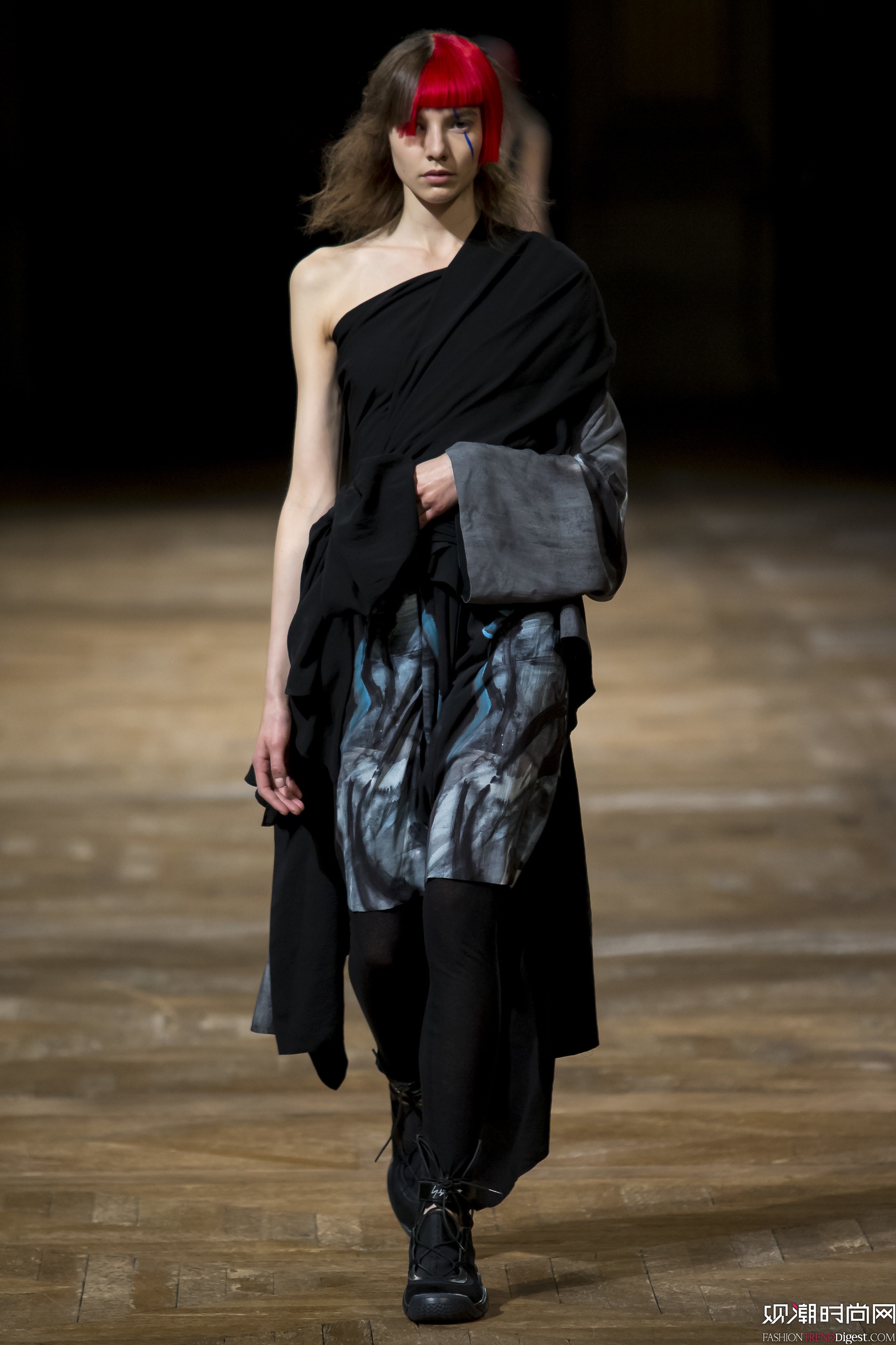 Yohji Yamamoto 2016ϵаrbܸDƬ