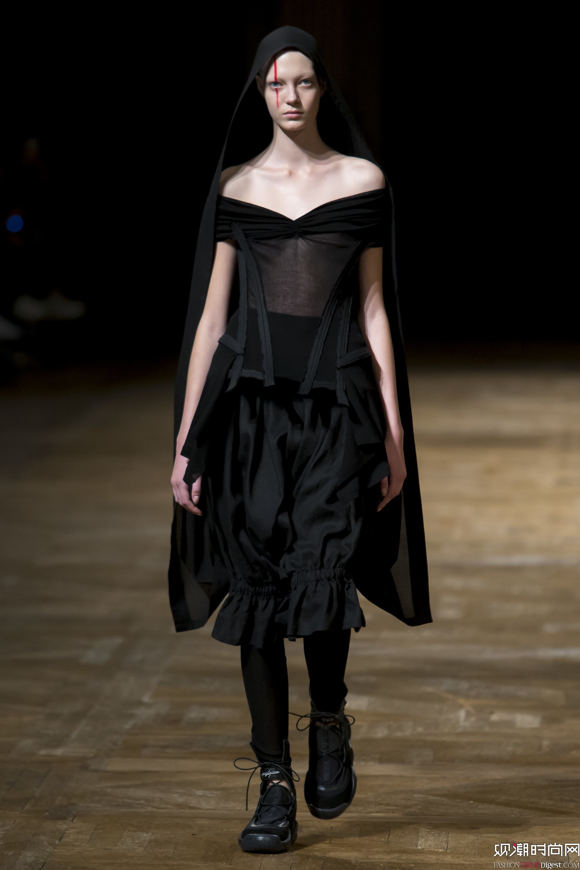 Yohji Yamamoto 2016ϵаrbܸDƬ