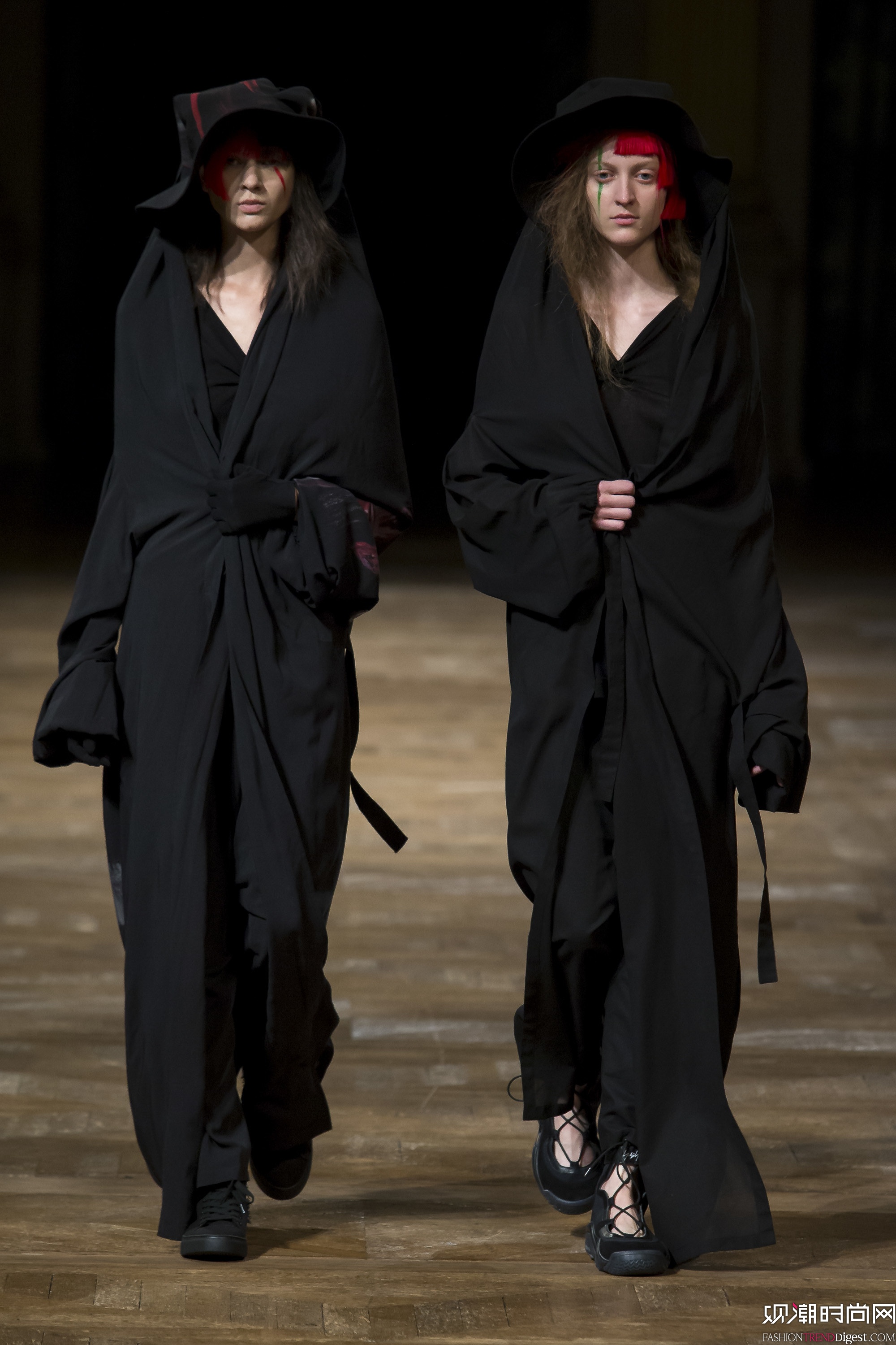 Yohji Yamamoto 2016ϵаrbܸDƬ