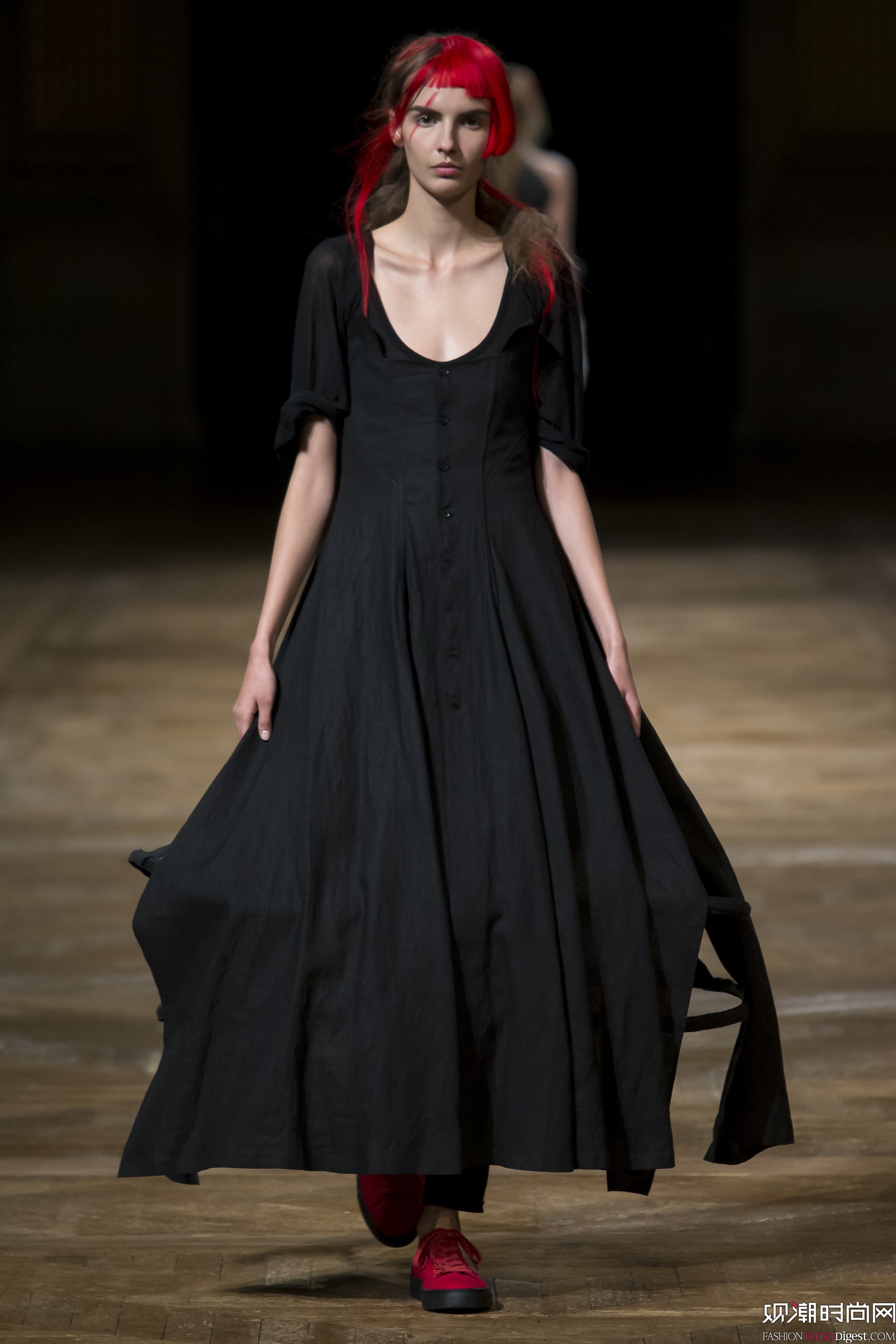 Yohji Yamamoto 2016ϵаrbܸDƬ