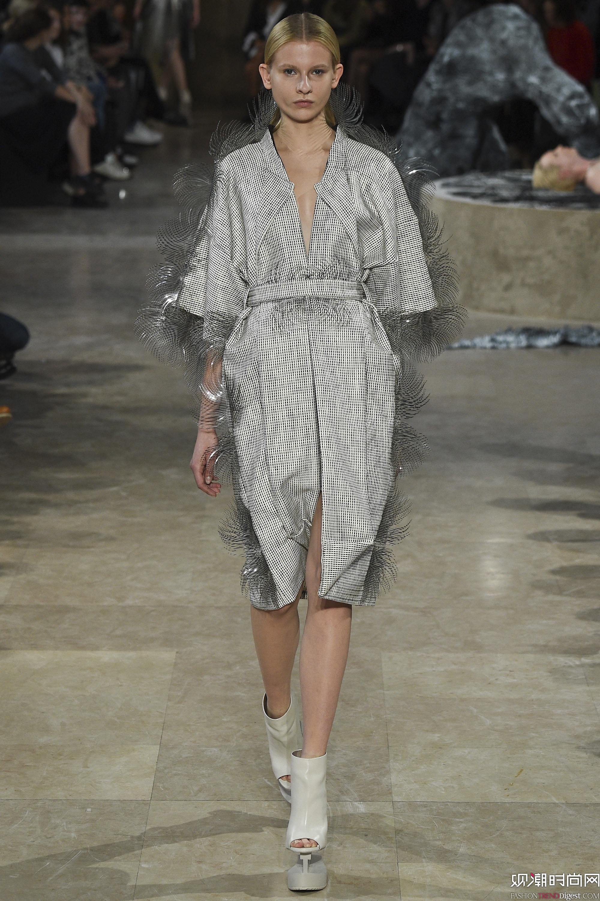 Iris van Herpen 2016İrbŮbl(f)DƬ