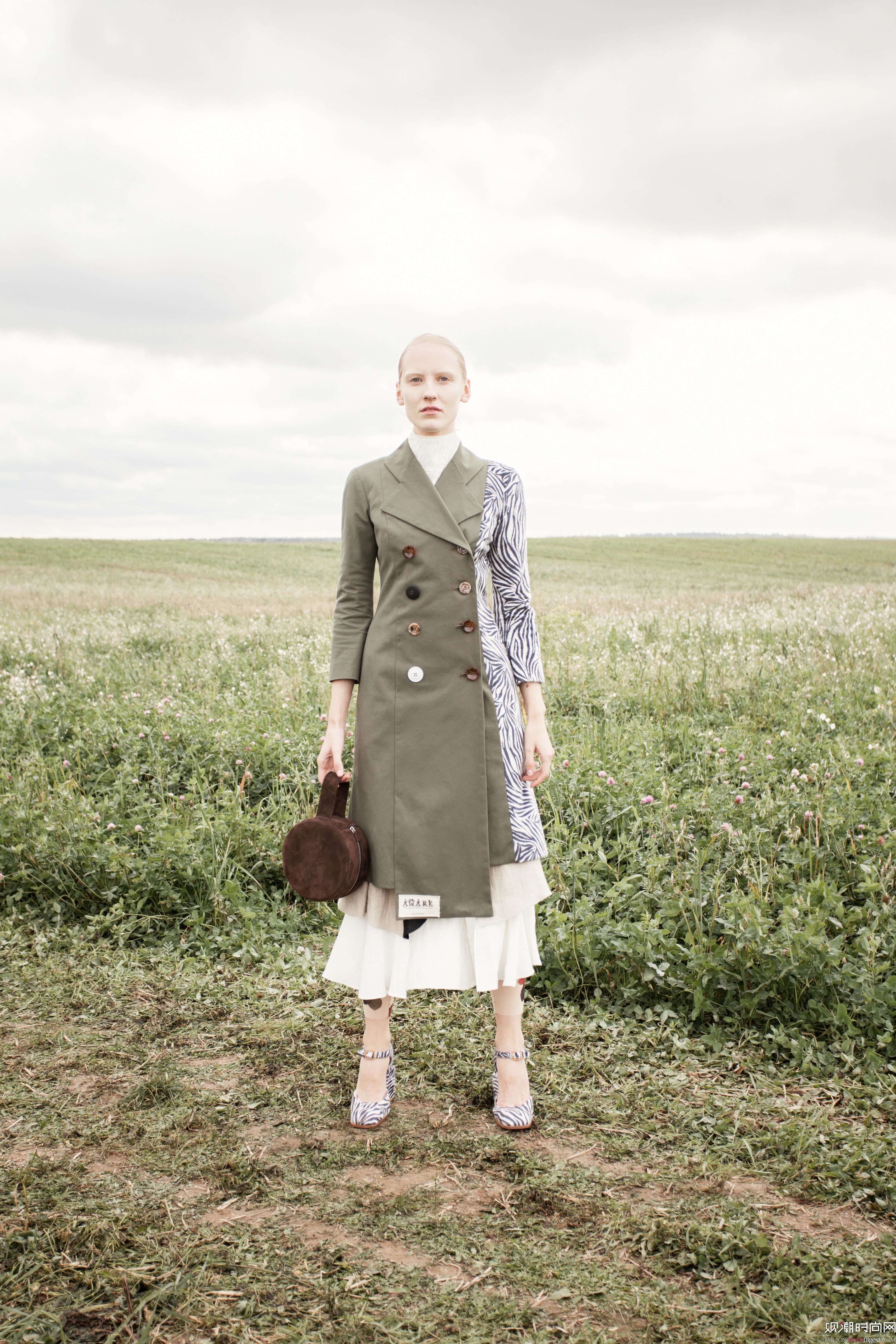 A.W.A.K.E. 2016ϵLookBookDƬ