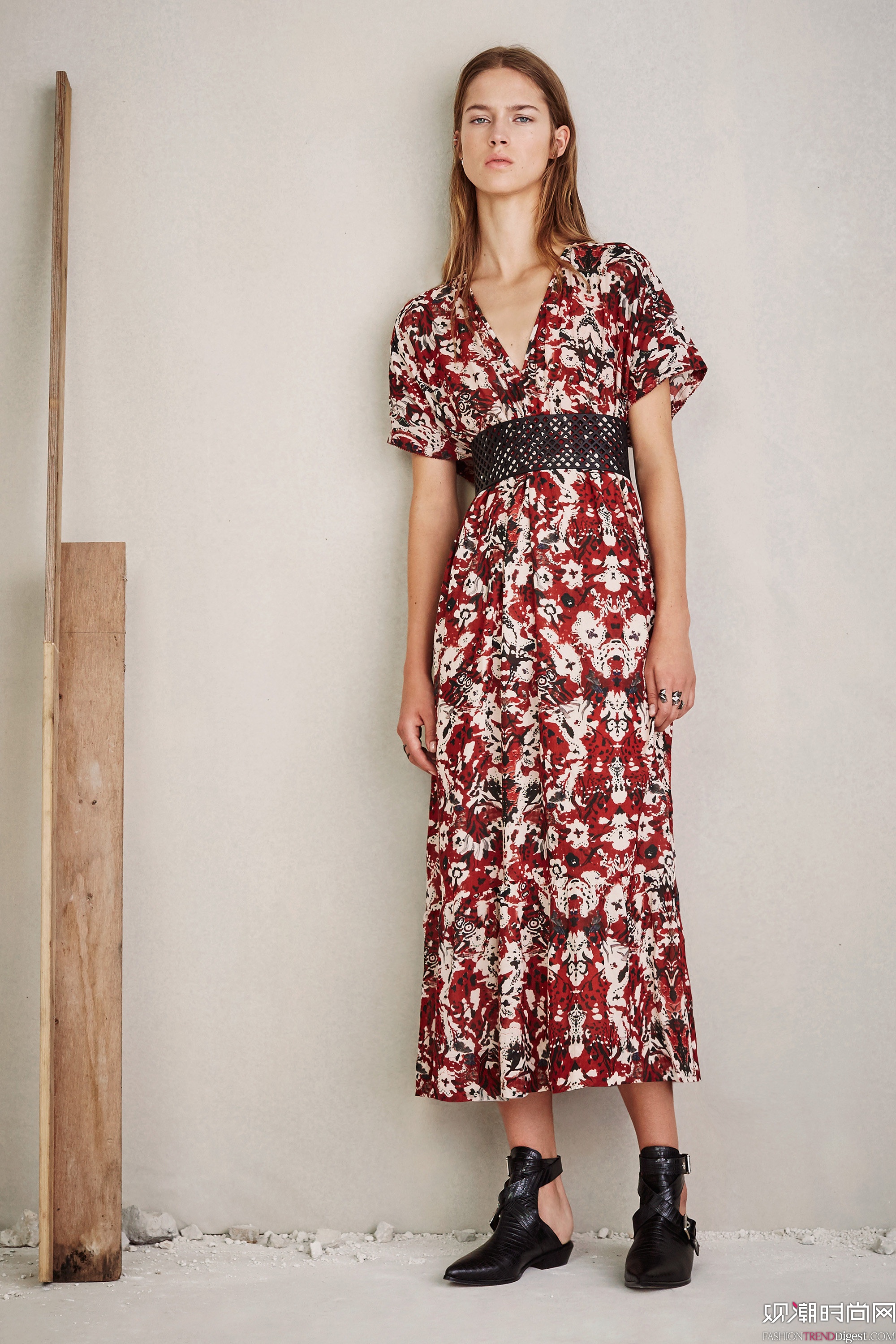 Iro 2016ϵLookBookDƬ