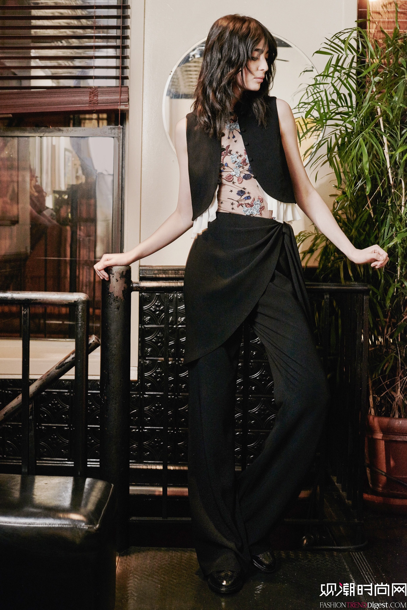 Cinq  Sept 2016ϵLookBookDƬ