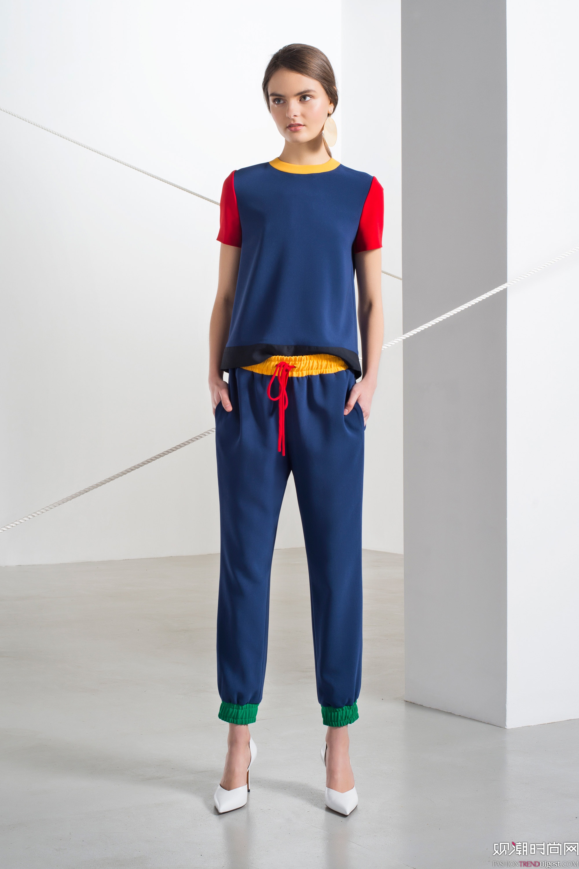 Lisa Perry 2016ϵLookBookDƬ