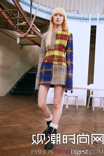 Acne Studios 2016ϵLookBookDƬ