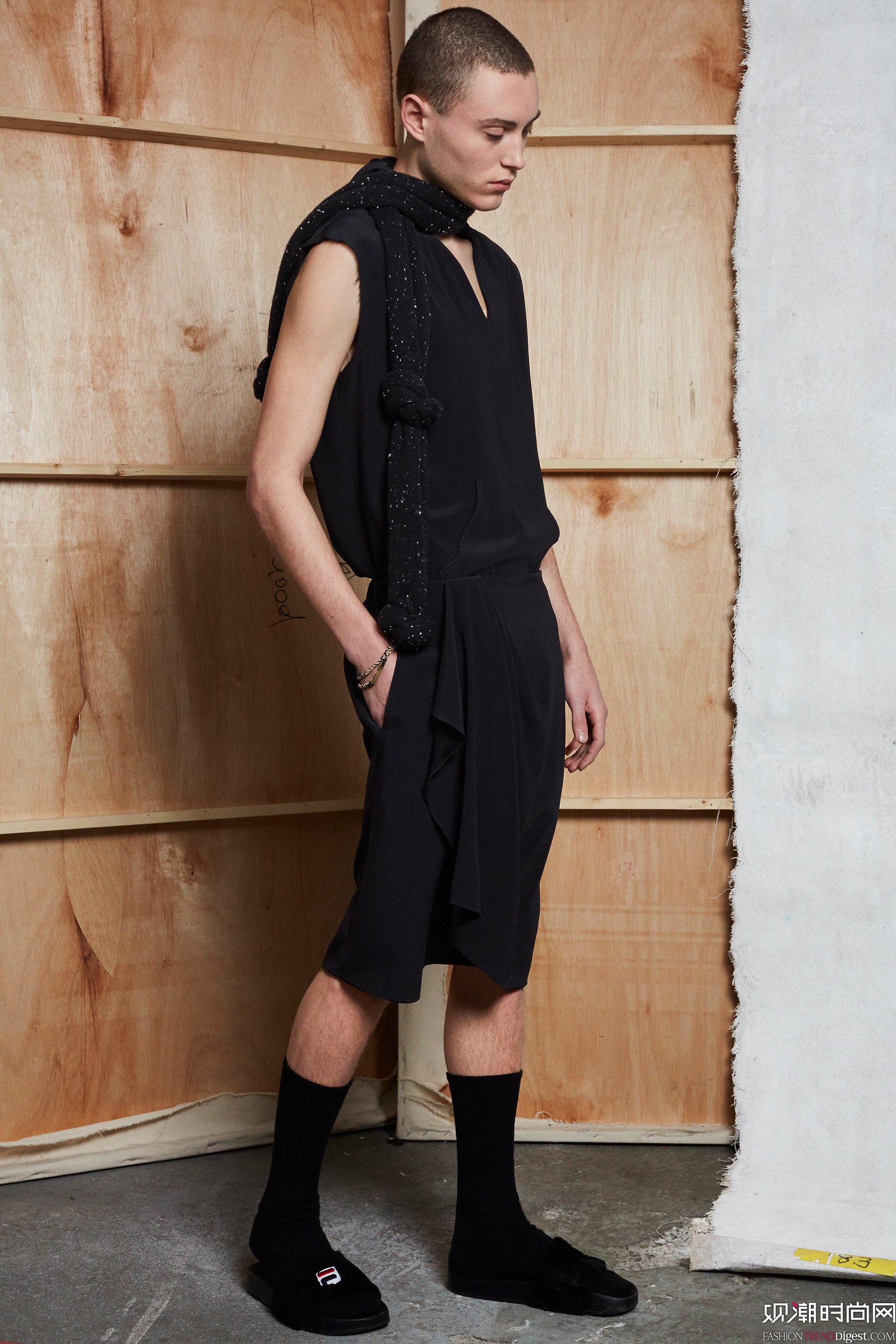 Baja East 2016ϵLookBookDƬ