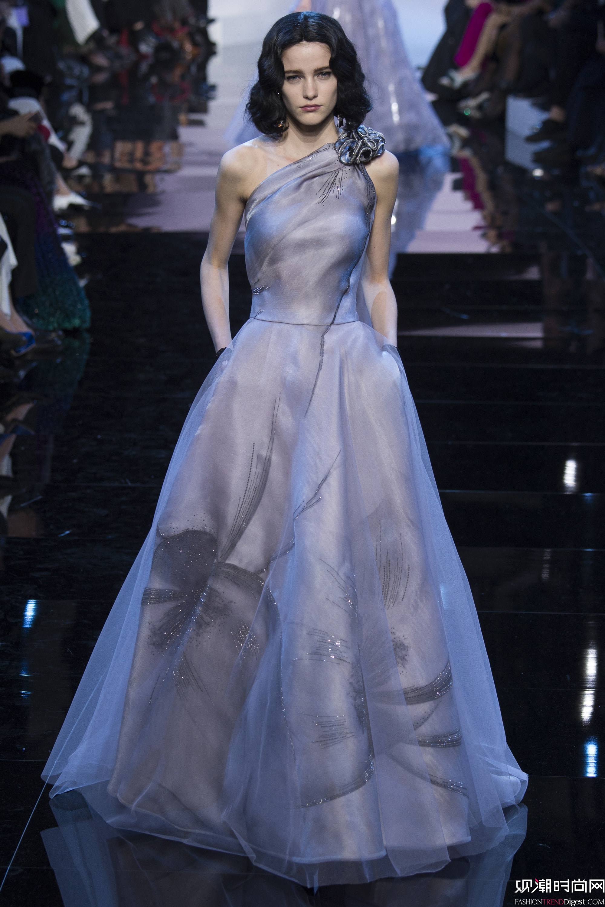 Armani Priv 2016İ߶r(sh)bܸDƬ