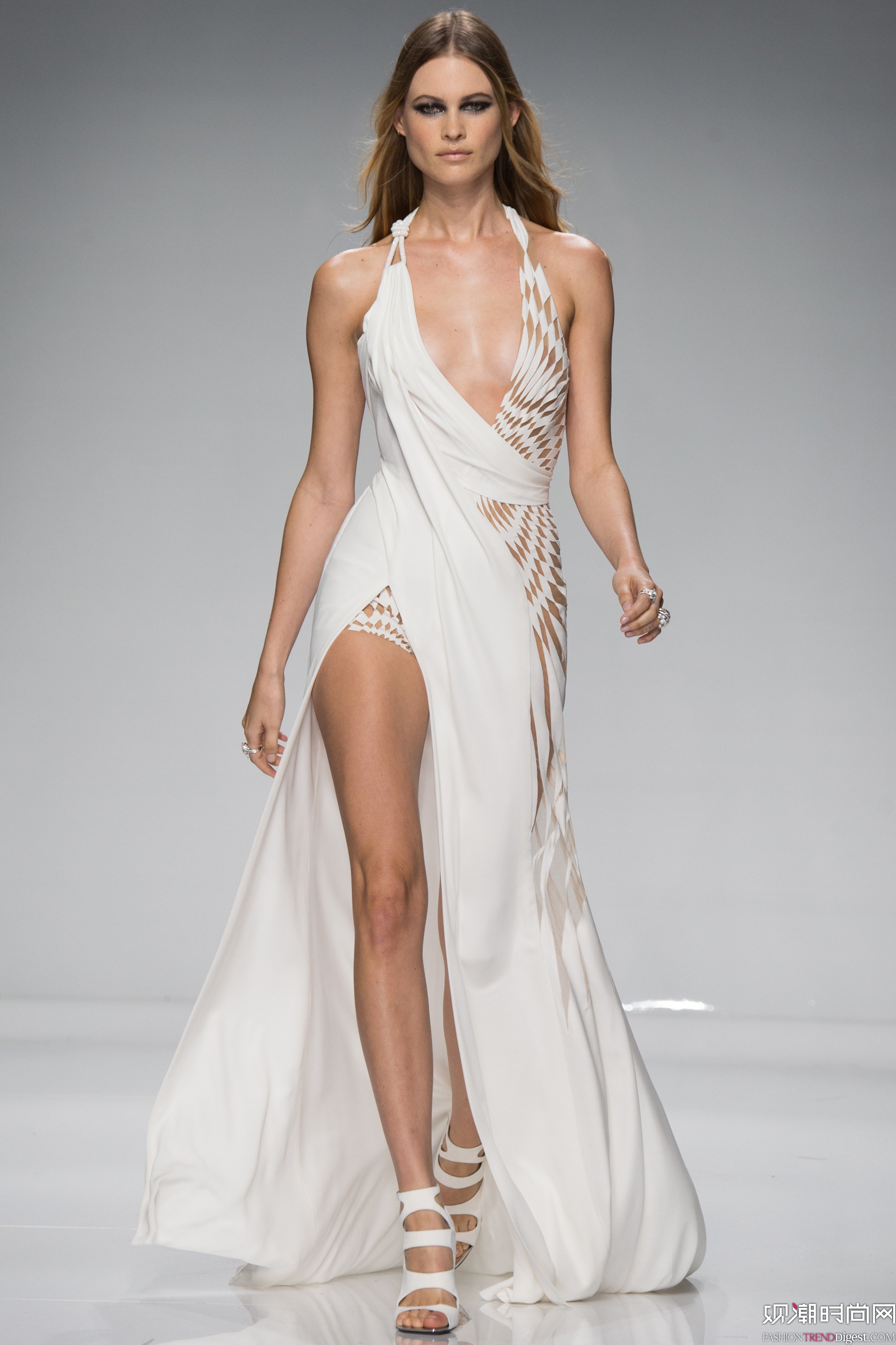 Atelier Versace 2016İ߶ʱװܸͼƬ