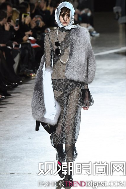 Christopher Kane 2016ﶬϵЂؕrbܸDƬ