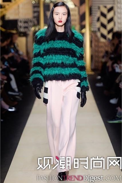MaxMara 2016�ﶬϵ������ʱװ�ܸ���ͼƬ