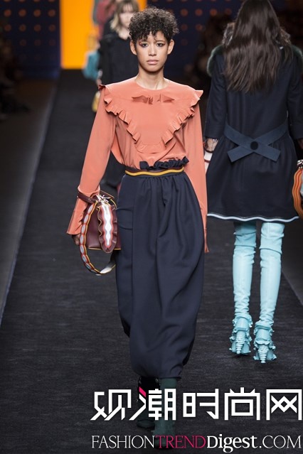 Fendi 2016ﶬϵʱװܸͼƬ